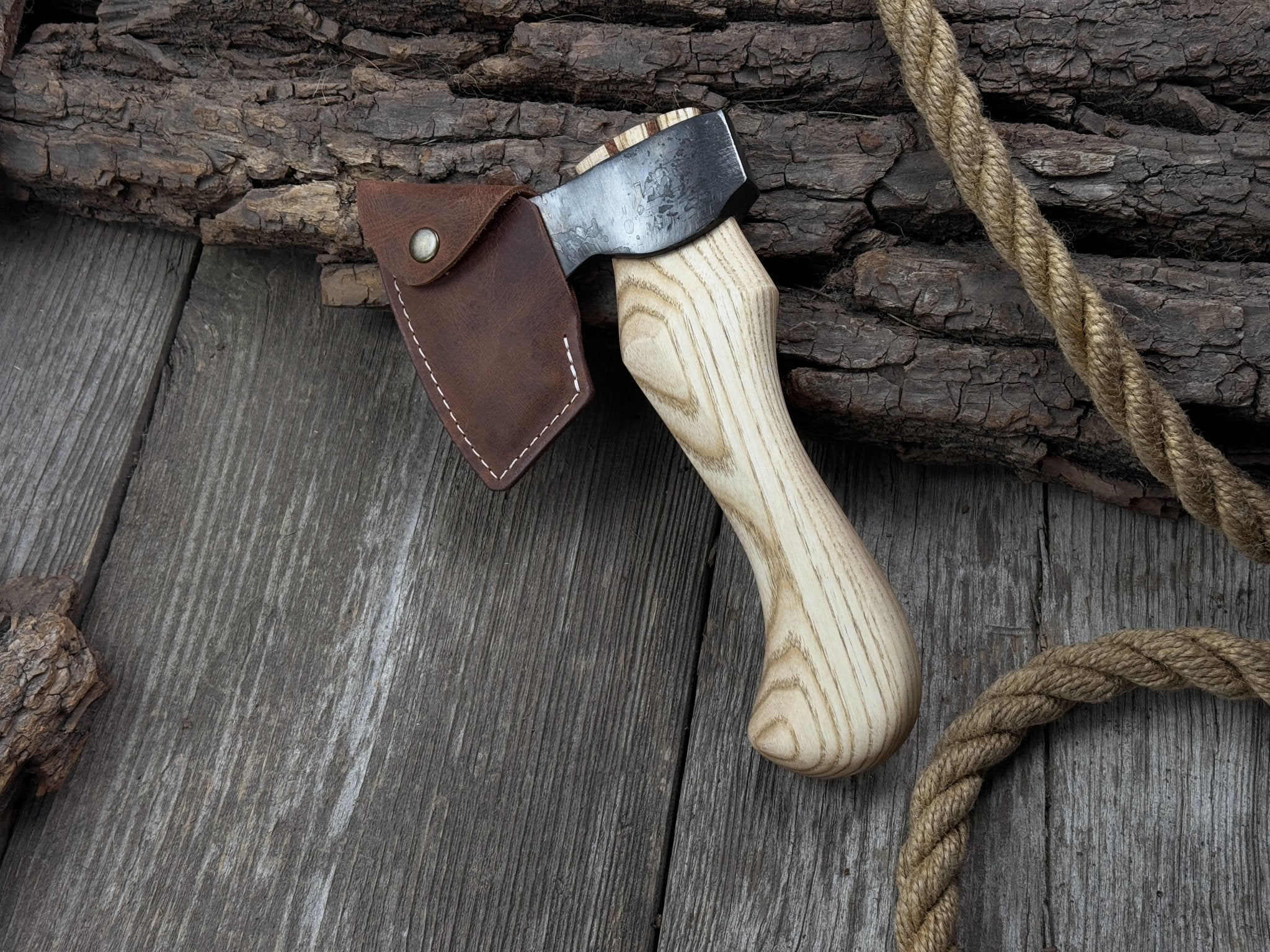 Small Carving Axe with Belt Loop, 0.47 kg (1 lb) - 4