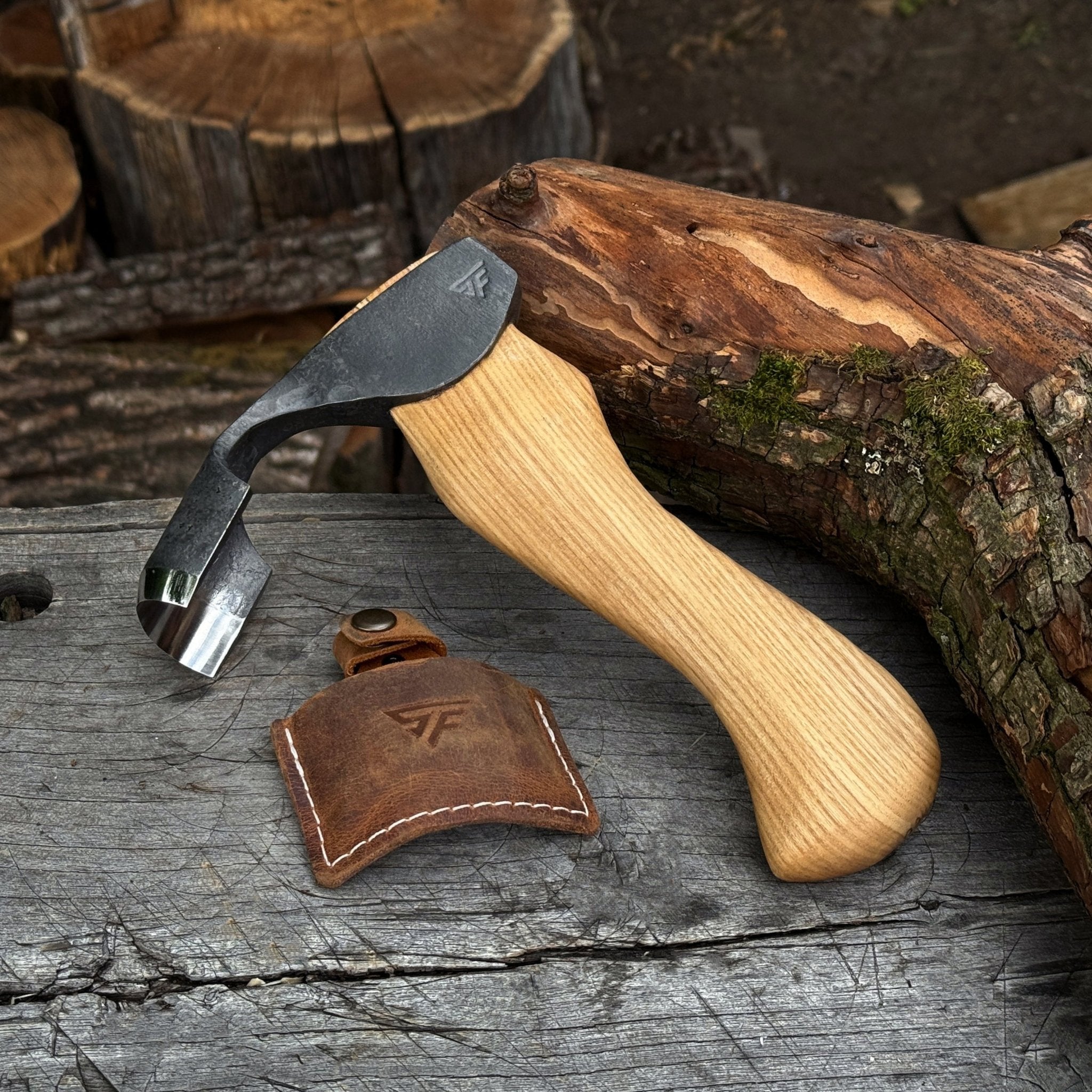 Small Kuksa Adze with Deep Curved (Round) Blade, 4.5 cm (1.8 in) - 1
