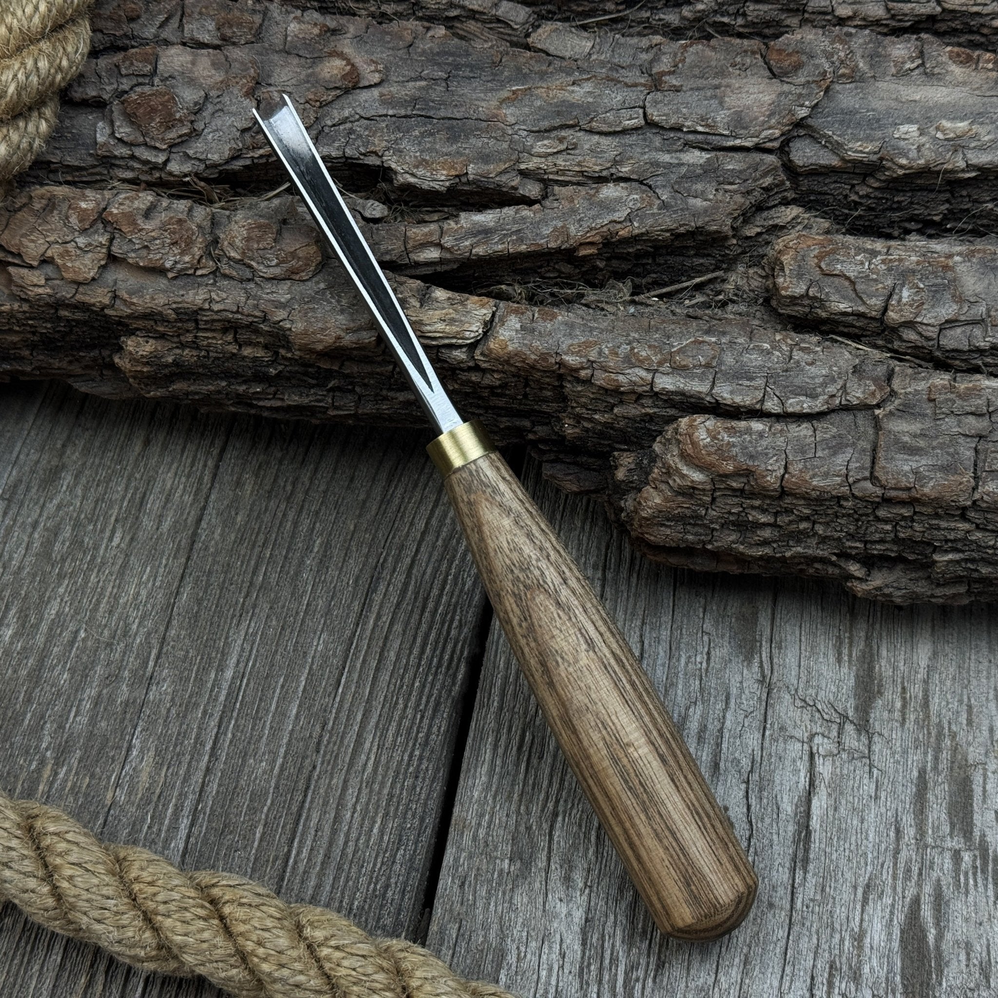 V - Parting Chisel 60 Degree, blade 6 mm (0.24 inches) - 10