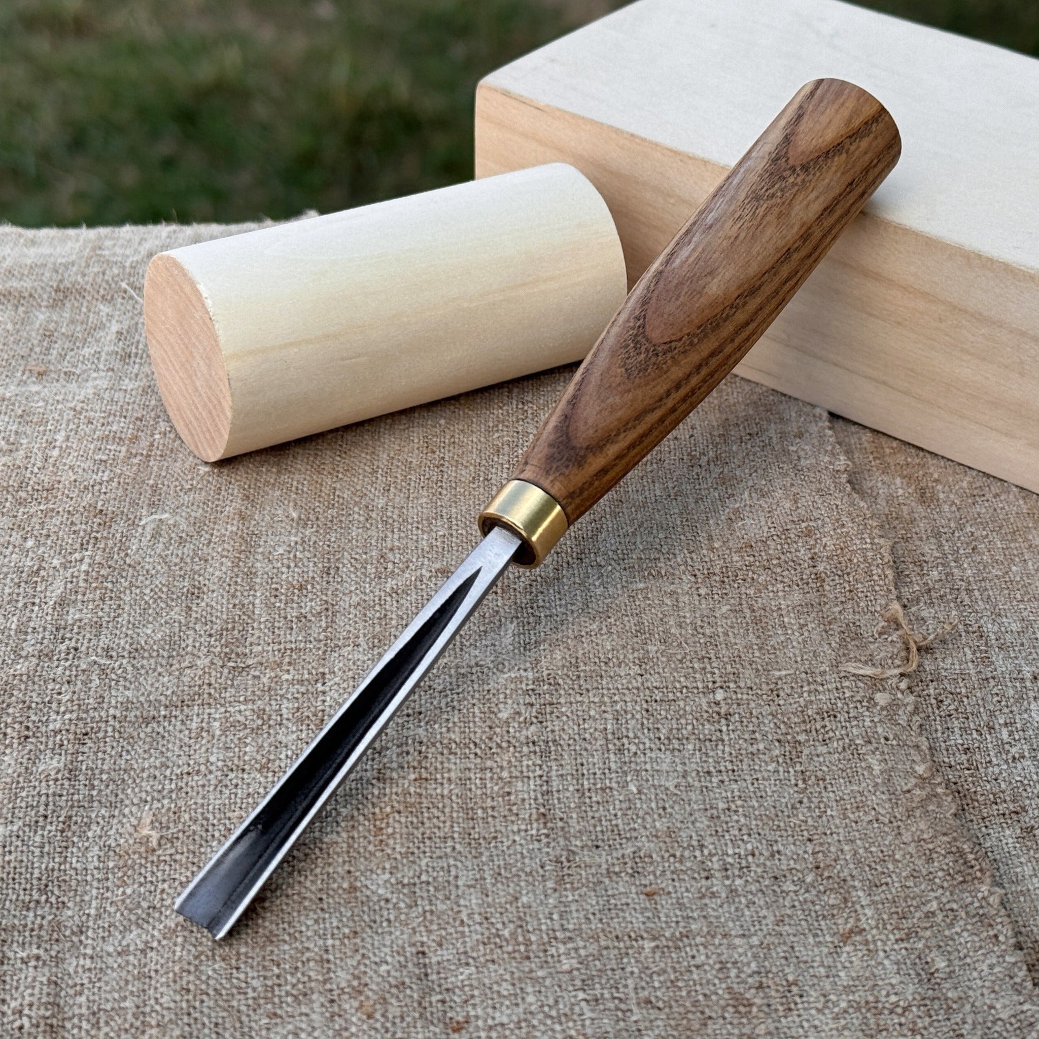 V - Parting Chisel 60 Degree, blade 6 mm (0.24 inches) - 1