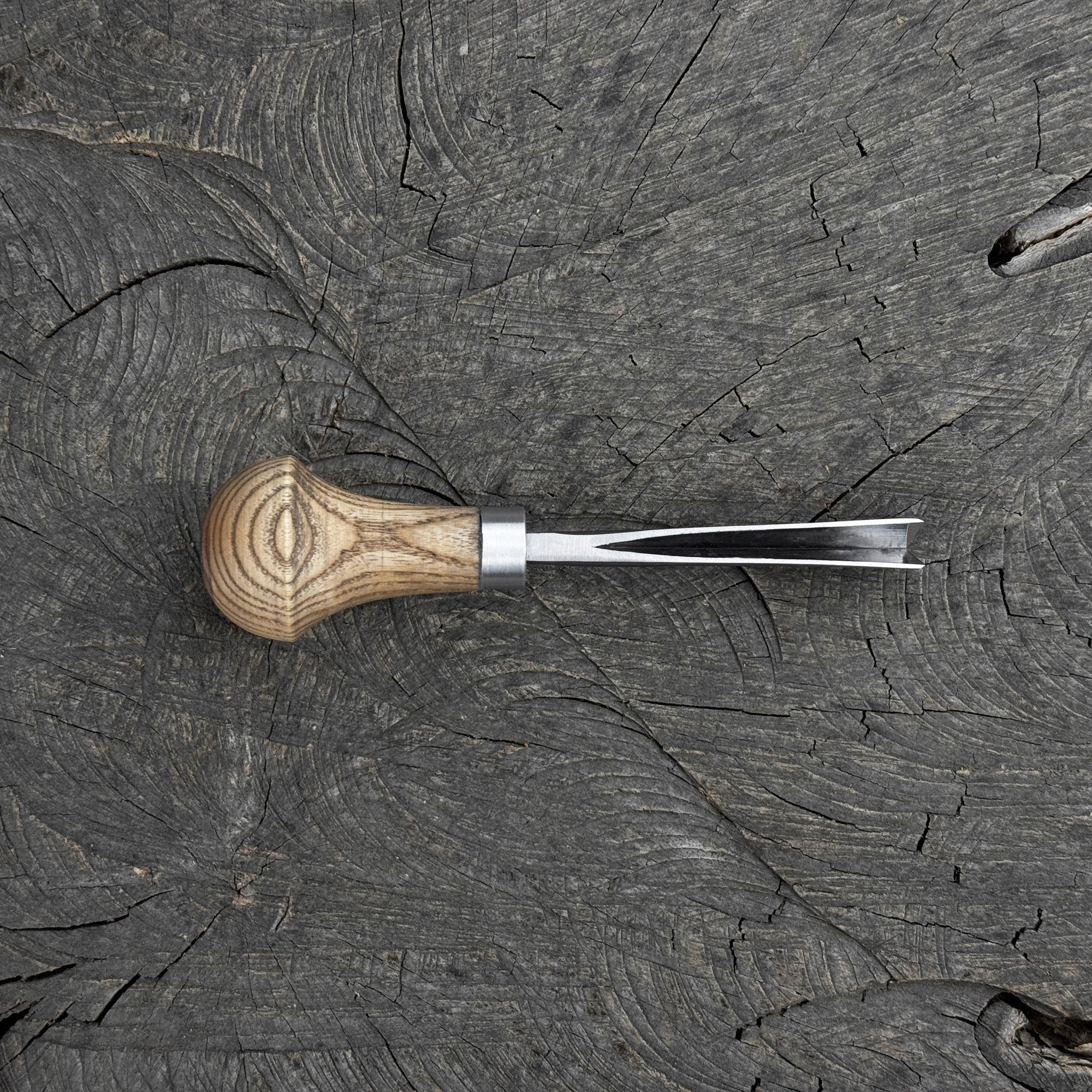 V - Parting Chisel 60 Degree with Palm Handle, 8 mm (0.31 inches) - 2