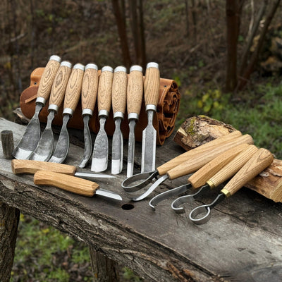 15 piece Wood Carving Tool Set with Leather Roll - 1