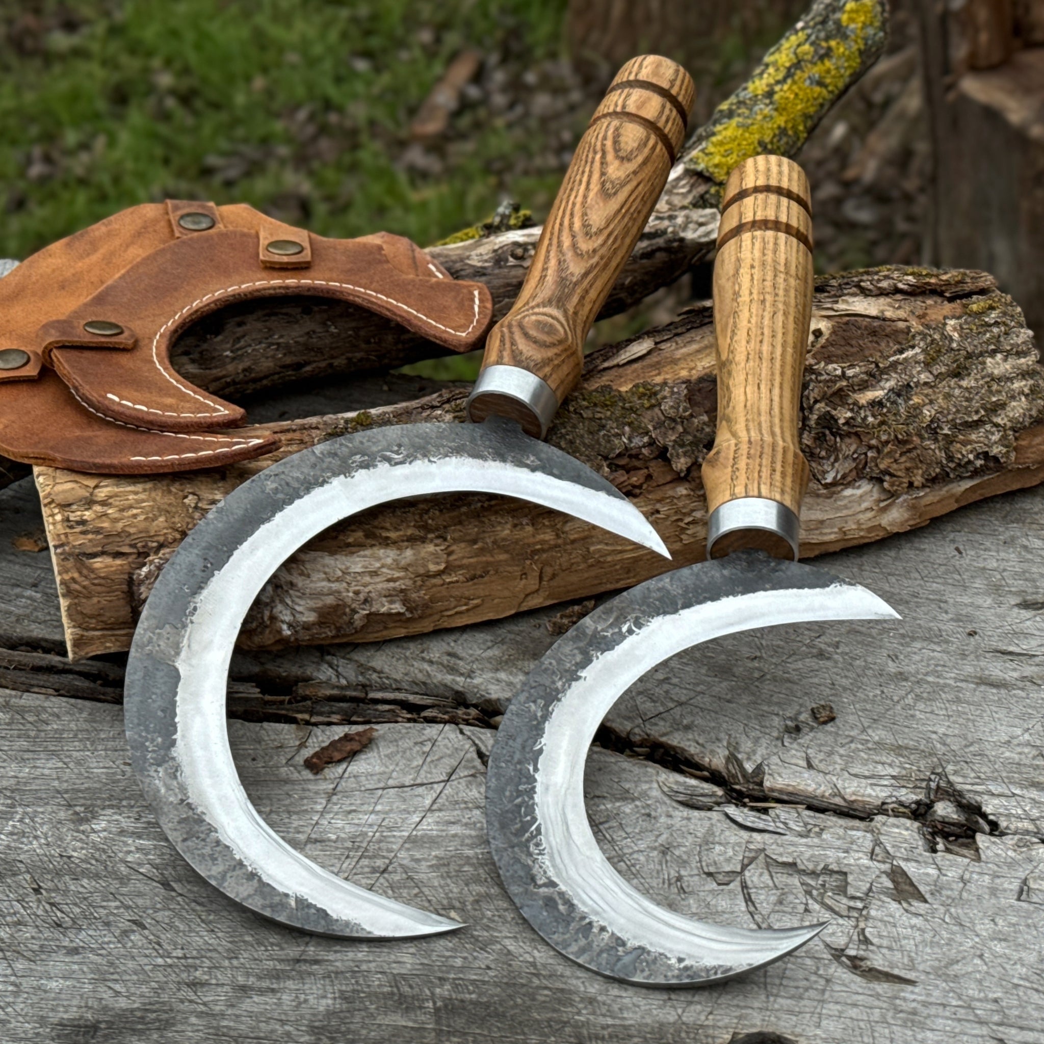 2 - Piece Hand - Forged Sickle Set with Leather Sheaths for Gardening - 1
