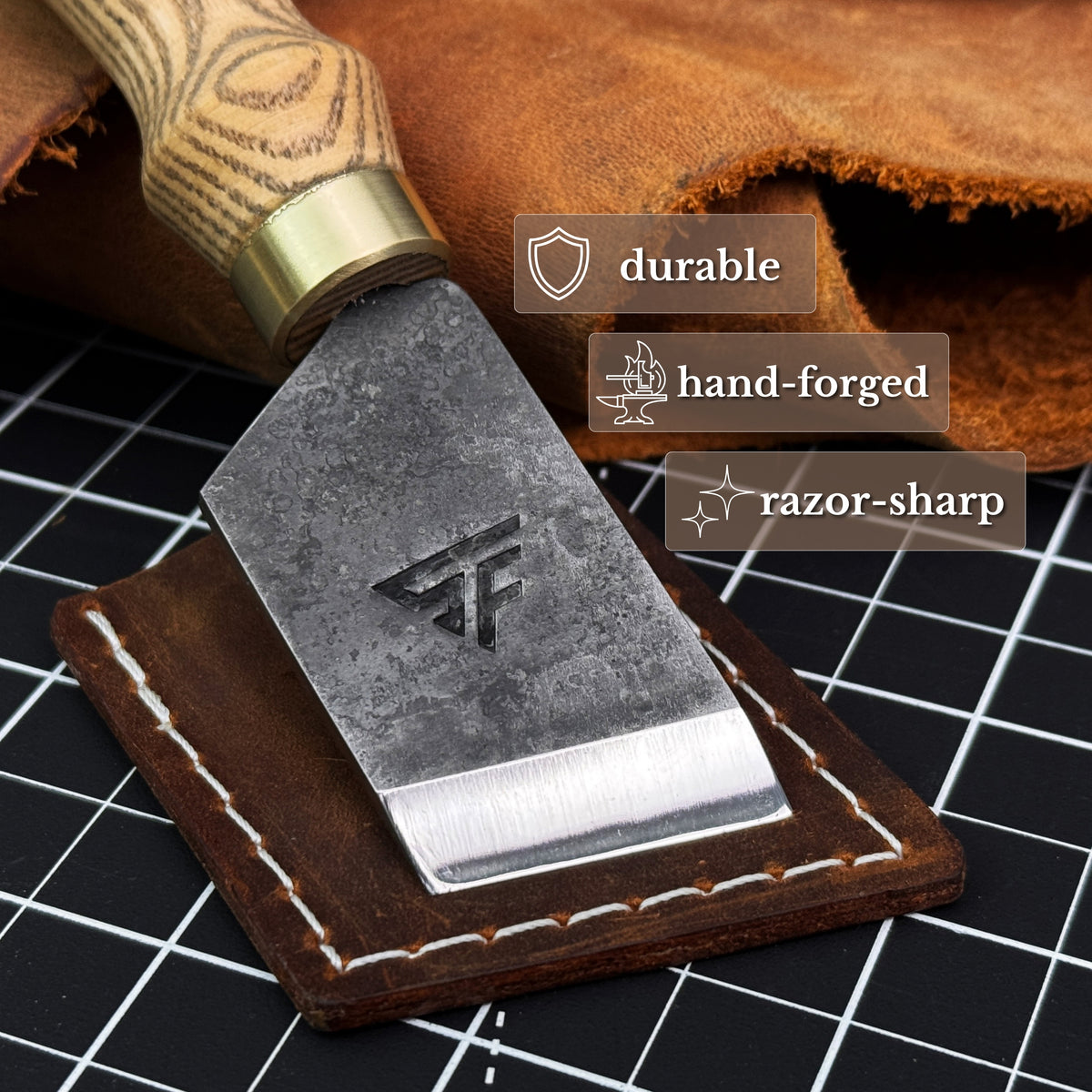 Angled Leather Skiving Knife, 3 cm (1.18 inches)