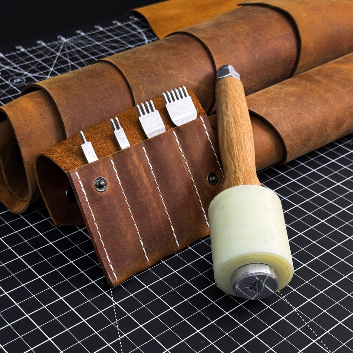 4-Piece Diamond Style Leather Pricking Iron and Leather Nylon Hammer - 1