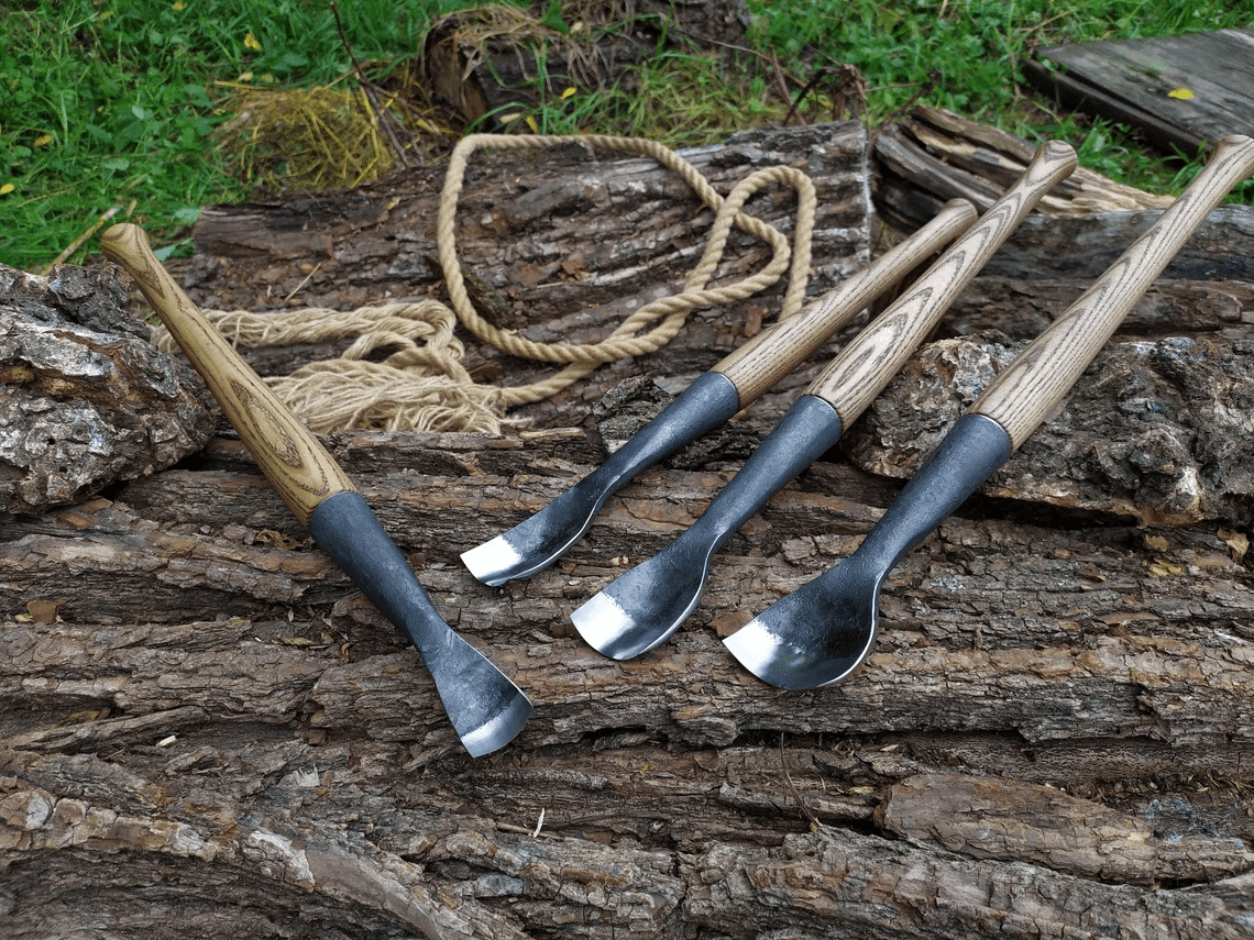 4 - Piece Hand - Forged Rounded Carpenters Timber Chisel Set - 1