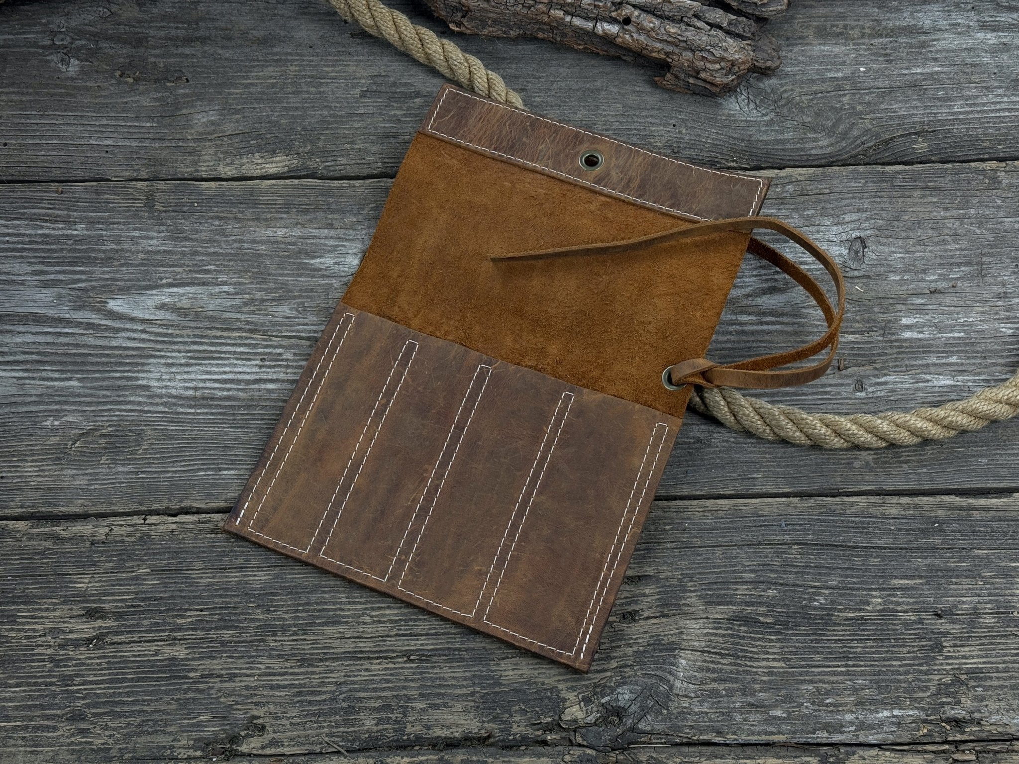 4 Pocket Leather Chisel Roll - 1