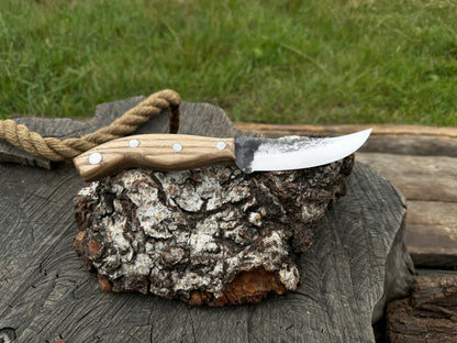 Hand-Forged Bushcraft Knife, 10 cm (3.9 inches) - Forged Steel Tools