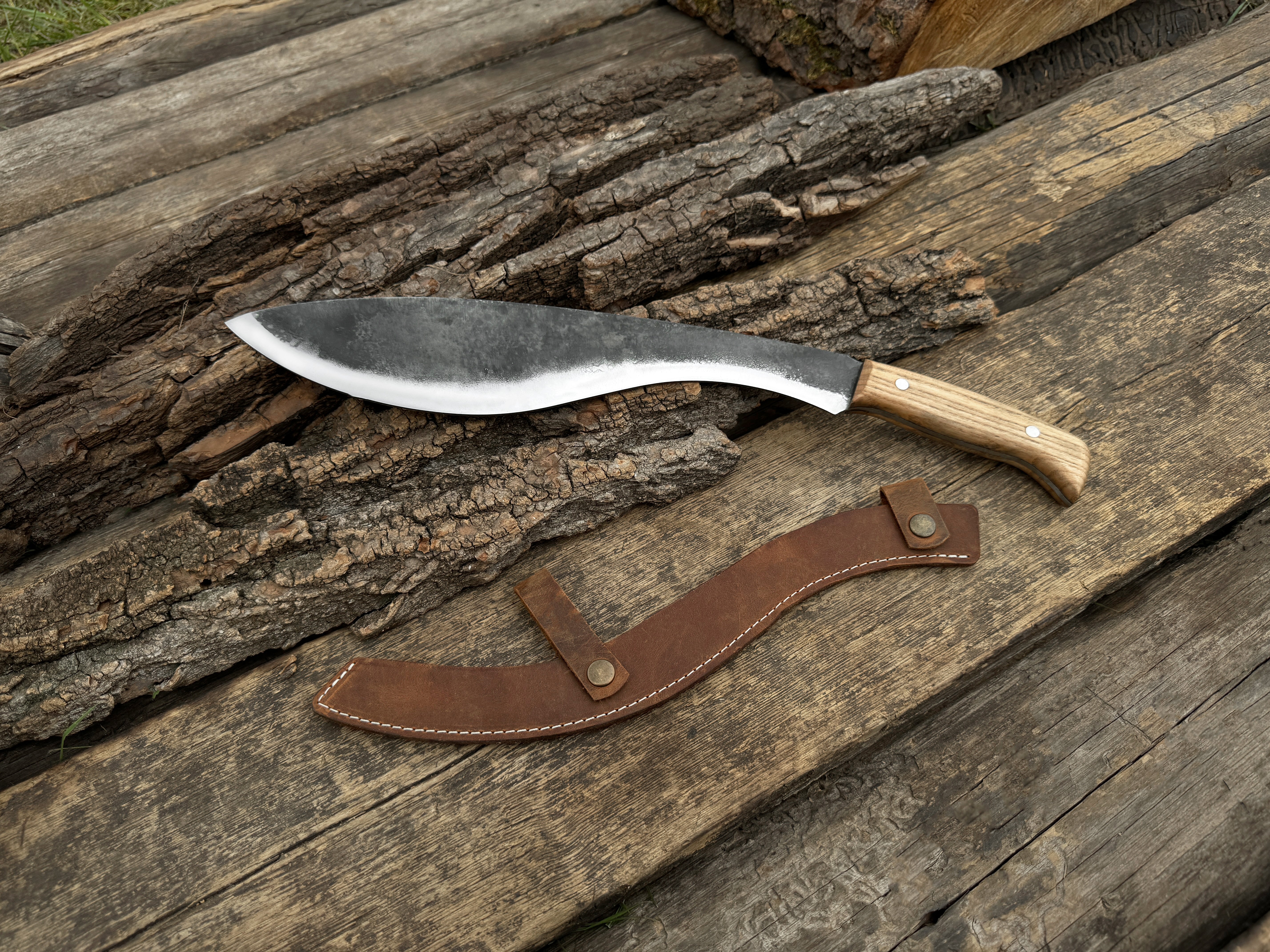 Hand-Forged Bushcraft Knife, 36 cm (14.1 inches) (Copy) - Forged Steel Tools