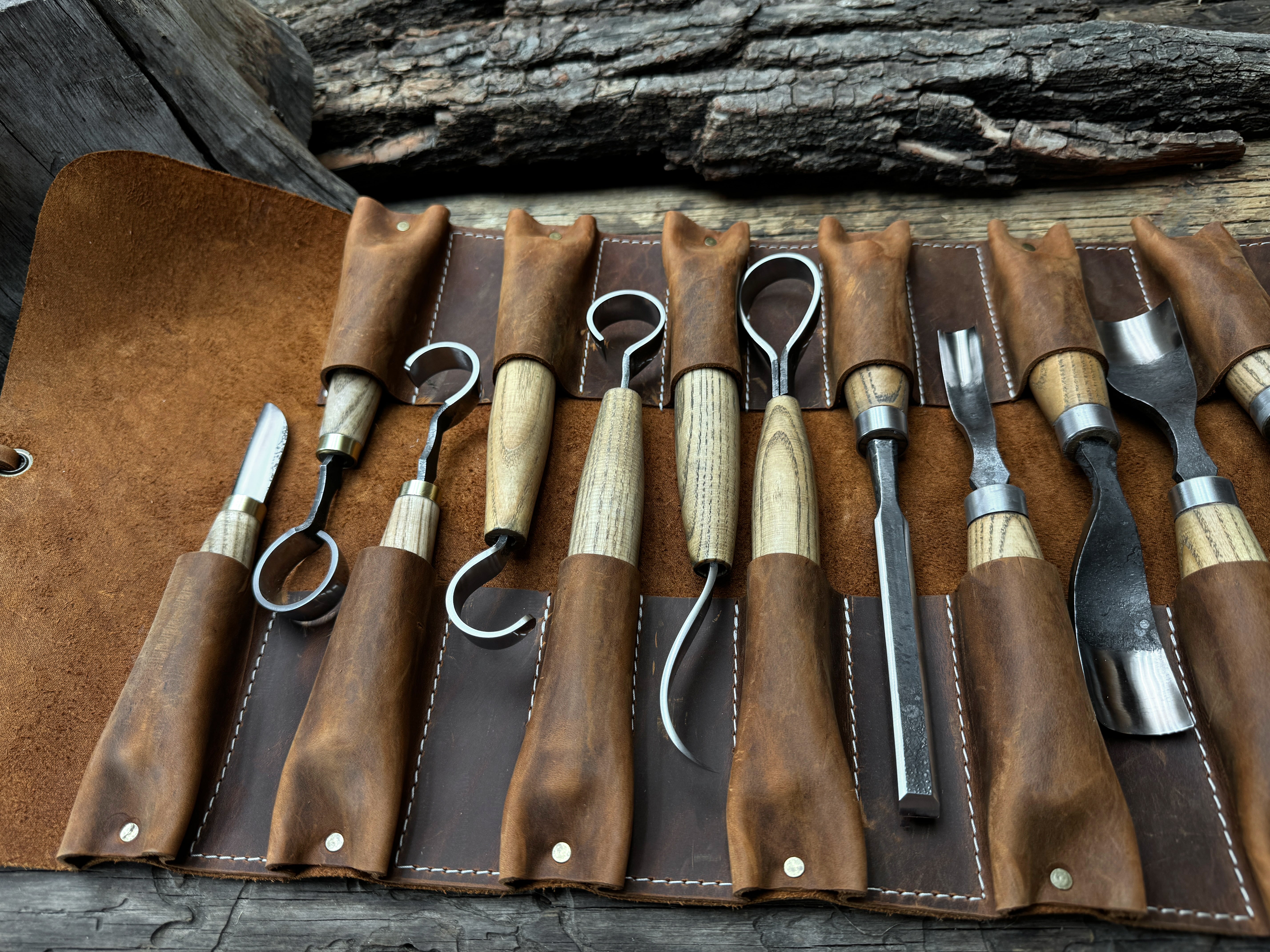 15-Piece Hand-Forged Wood Carving Tool Set - Forged Steel Tools