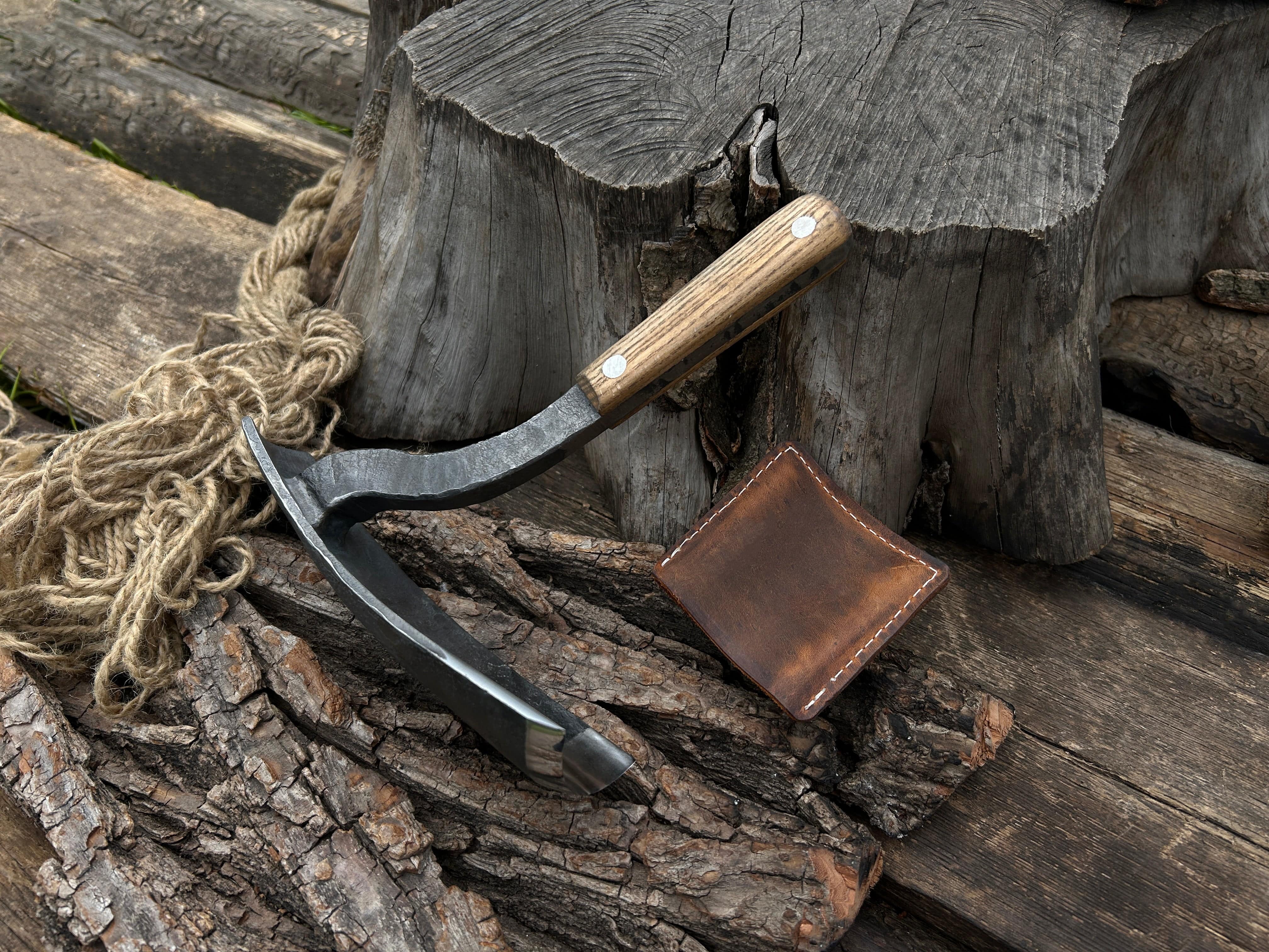 Medium Hand-Forged Finnish Adze - Forged Steel Tools