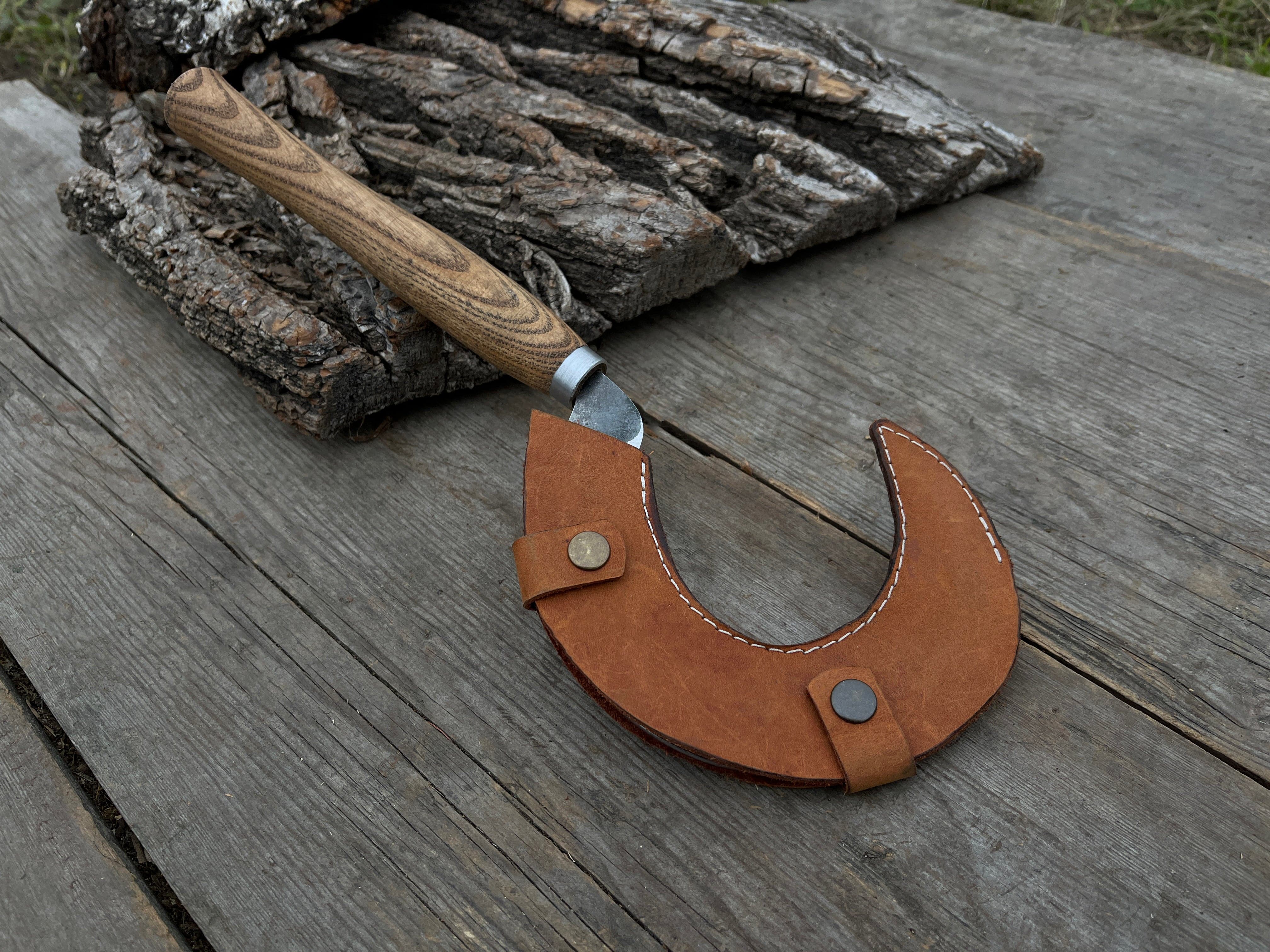 Hand-Forged Small Sickle, ⌀9 cm (3.5 inches)