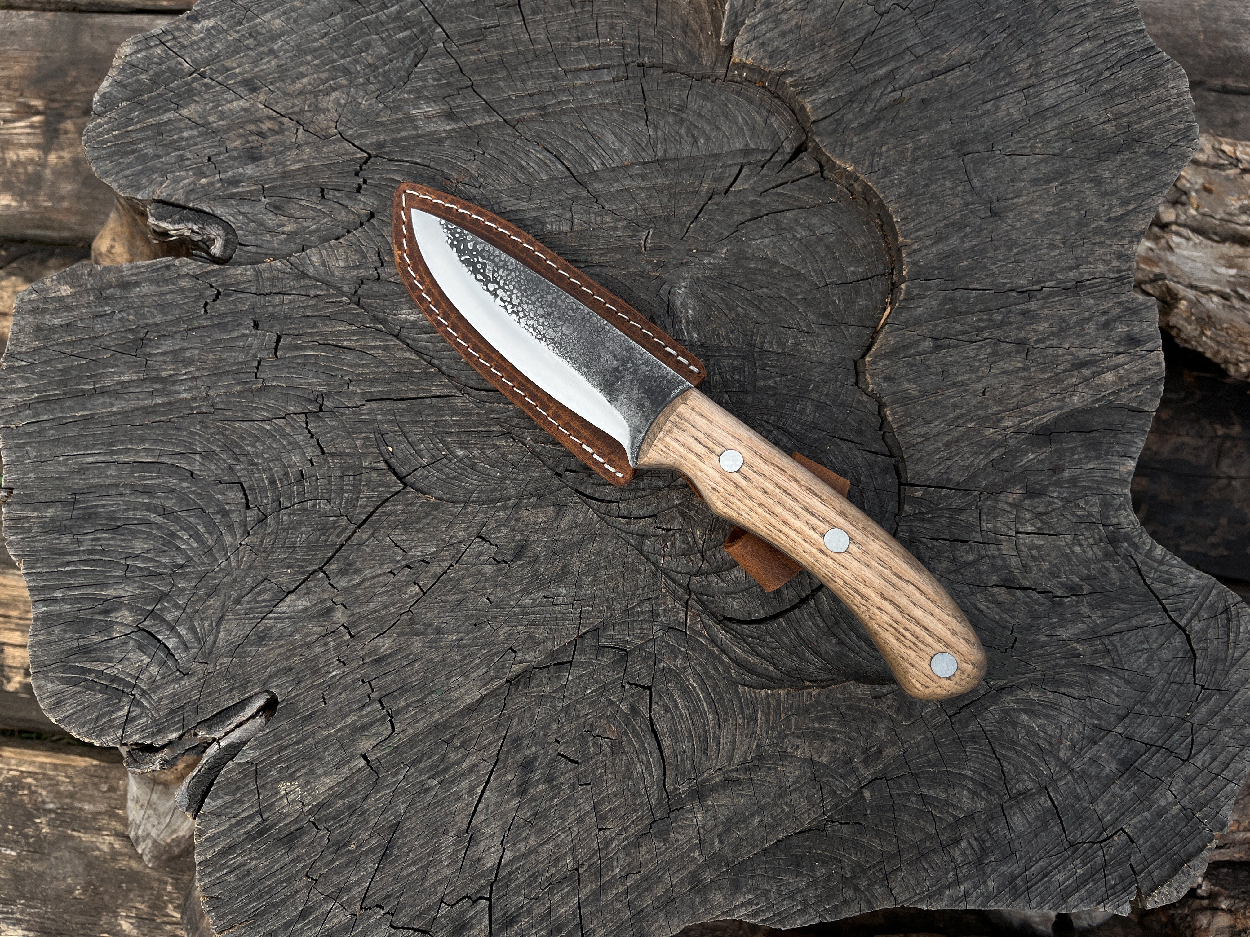 Hand-Forged Bushcraft Knife, 10 cm (3.9 inches) - Forged Steel Tools