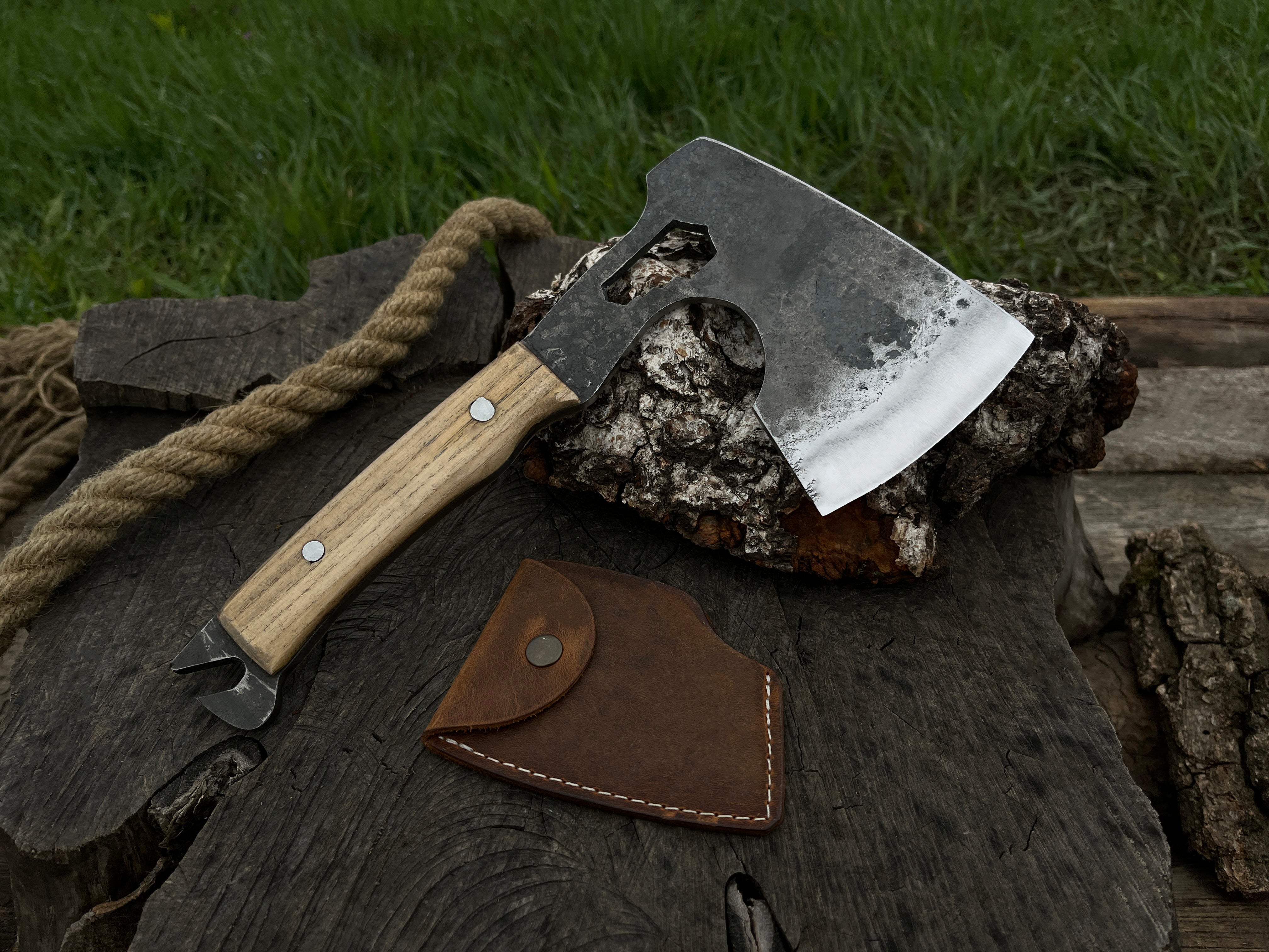 9.4" Hand-Forged Camping Axe, 0.64 kg (1.4 lbs) - Forged Steel Tools