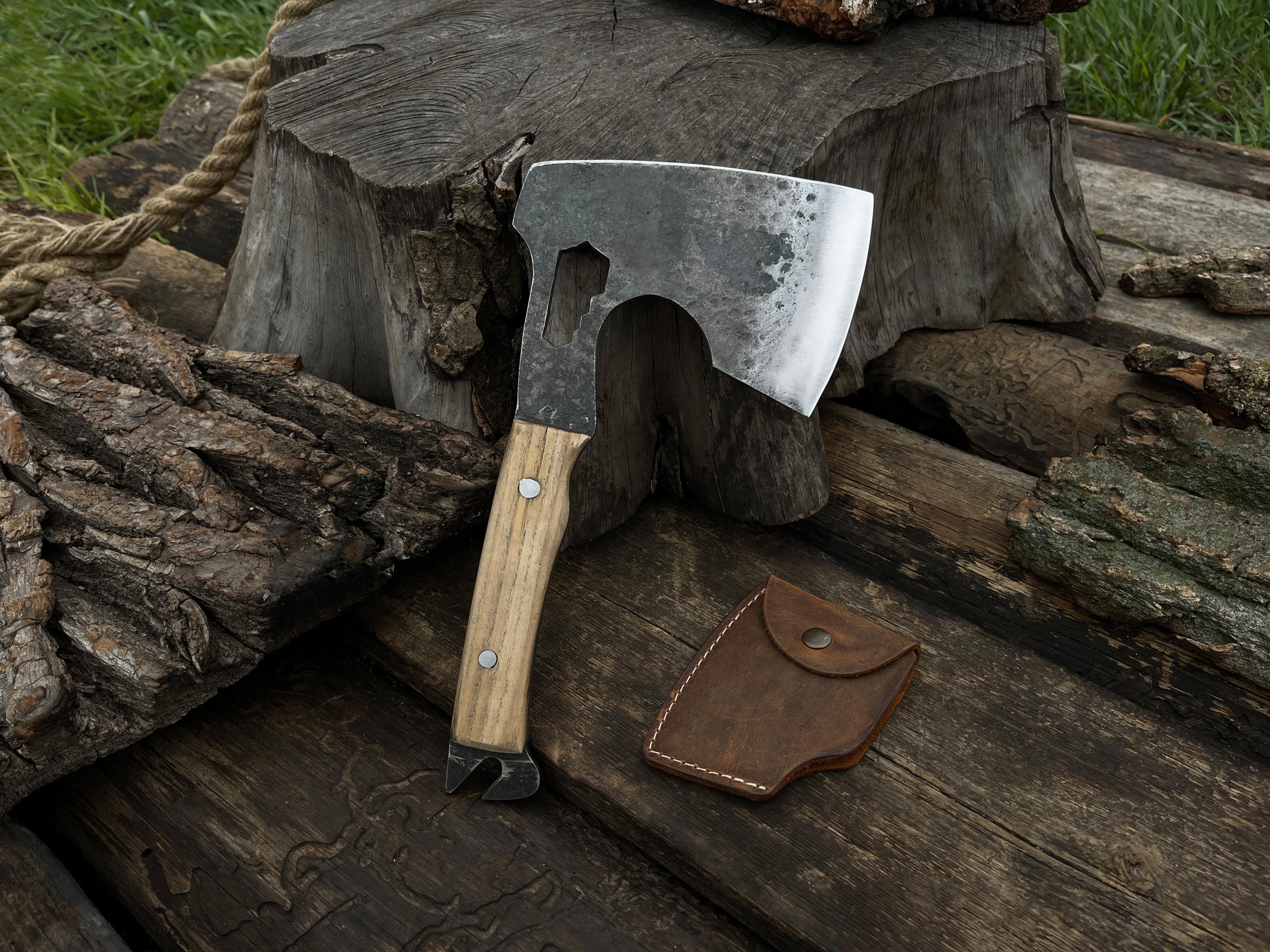 9.4" Hand-Forged Camping Axe, 0.64 kg (1.4 lbs) - Forged Steel Tools