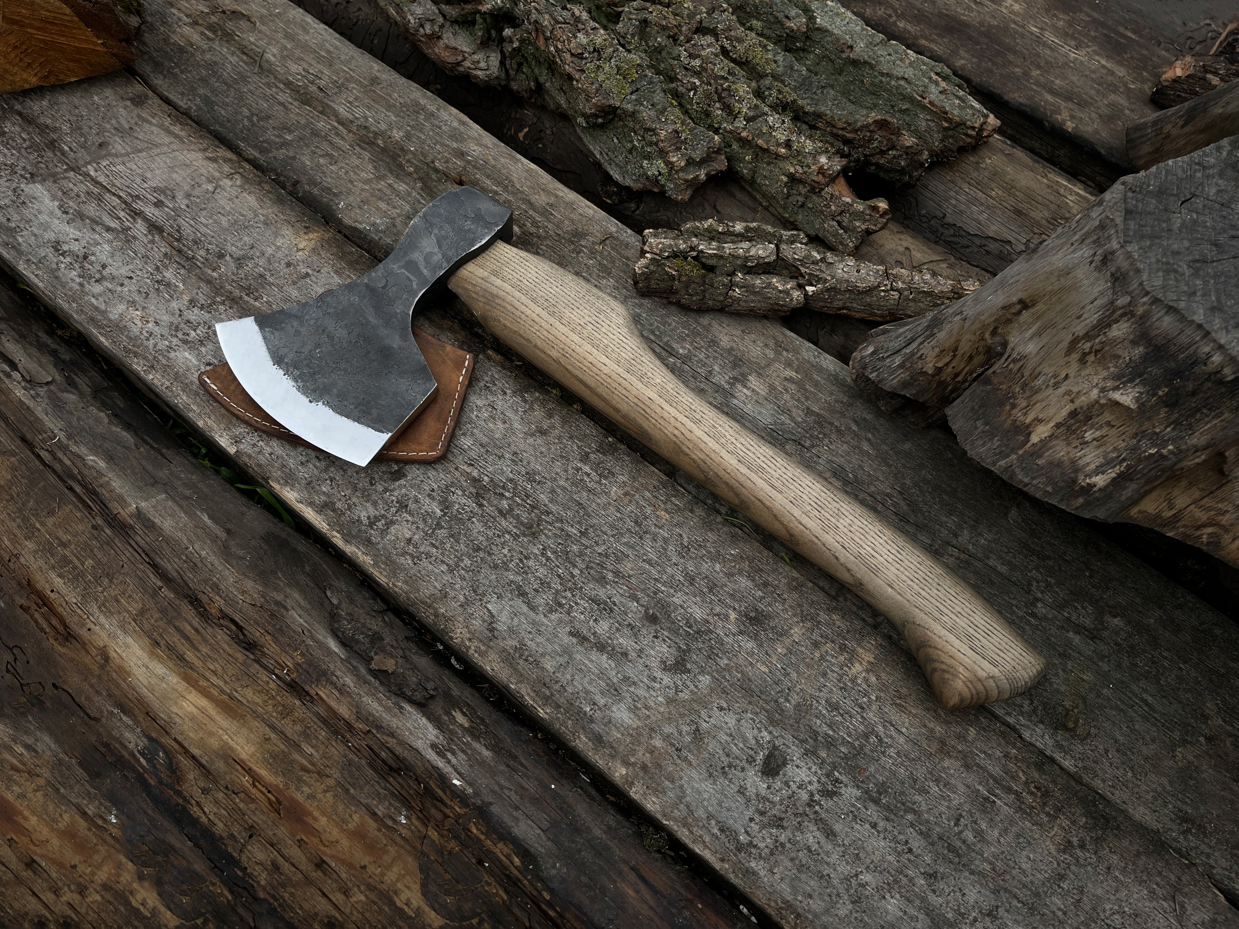 Hand-Forged Carving Axe, 1 080 kg (2.3 Ibs) - Forged Steel Tools