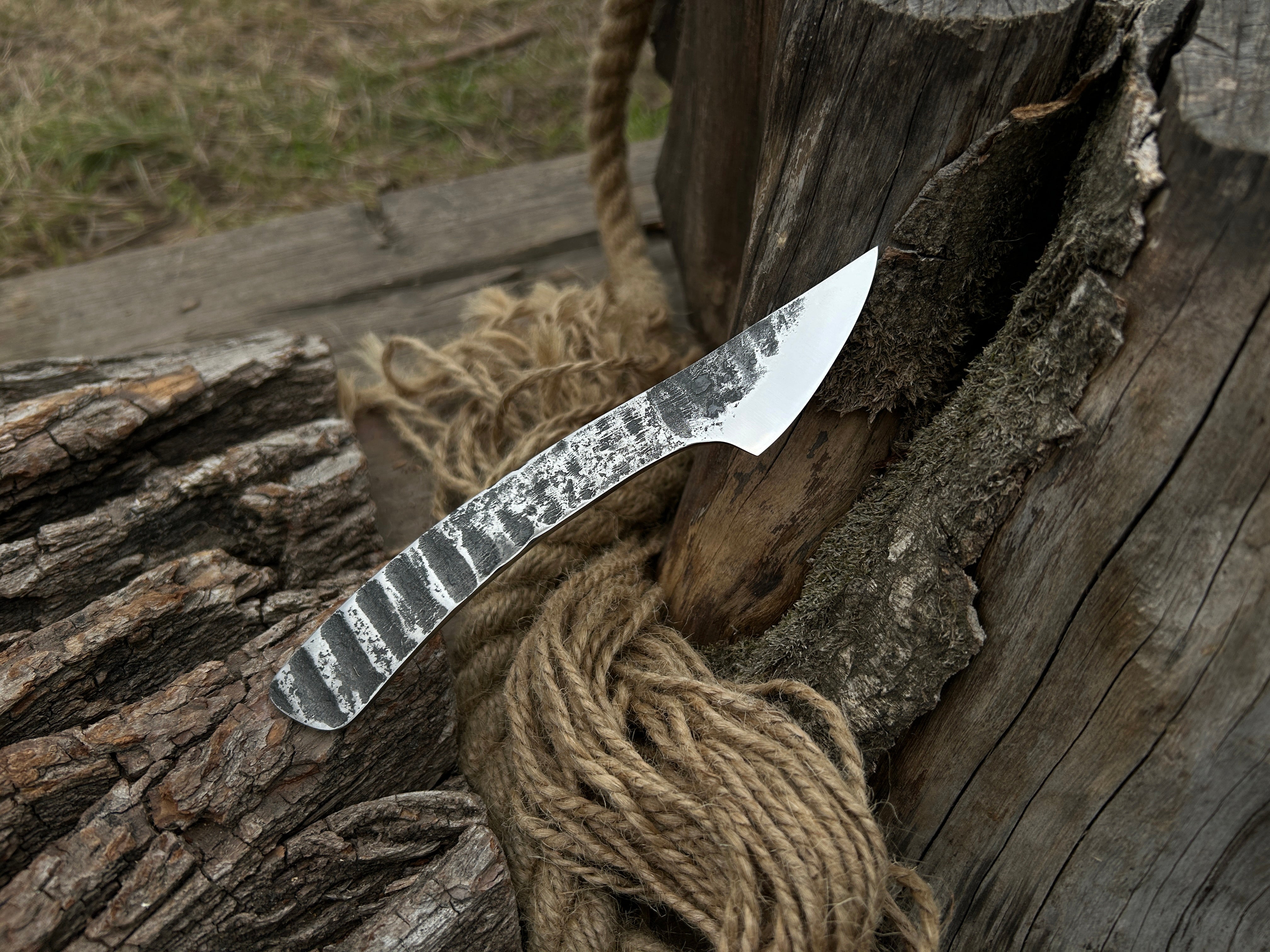 Hand-Forged Marking Knife Kiridashi with Rounded Blade, 5.5 cm (2.1 inches) - Forged Steel Tools