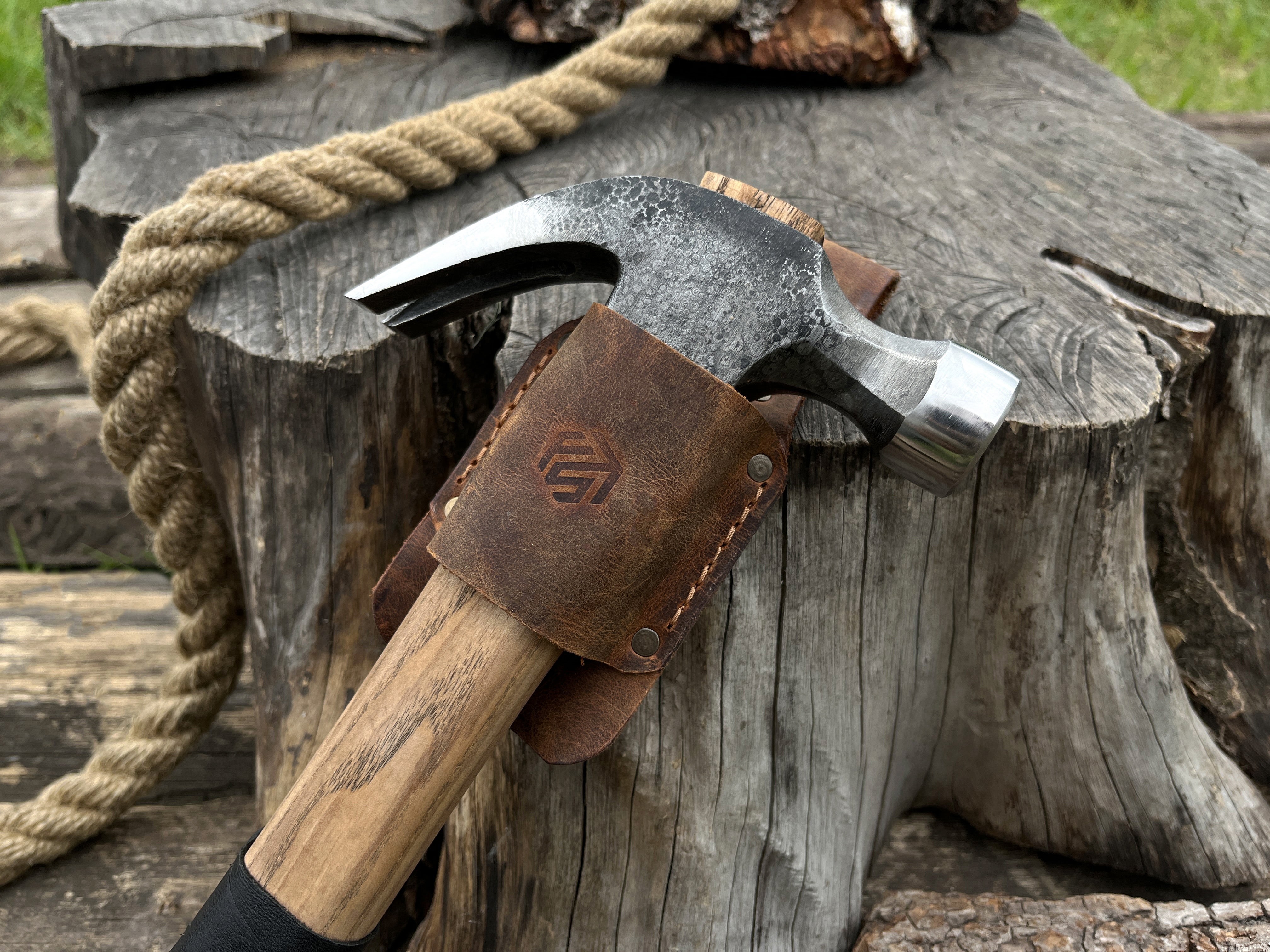 Hand-Forged Hammer, 0.5 kg - Forged Steel Tools