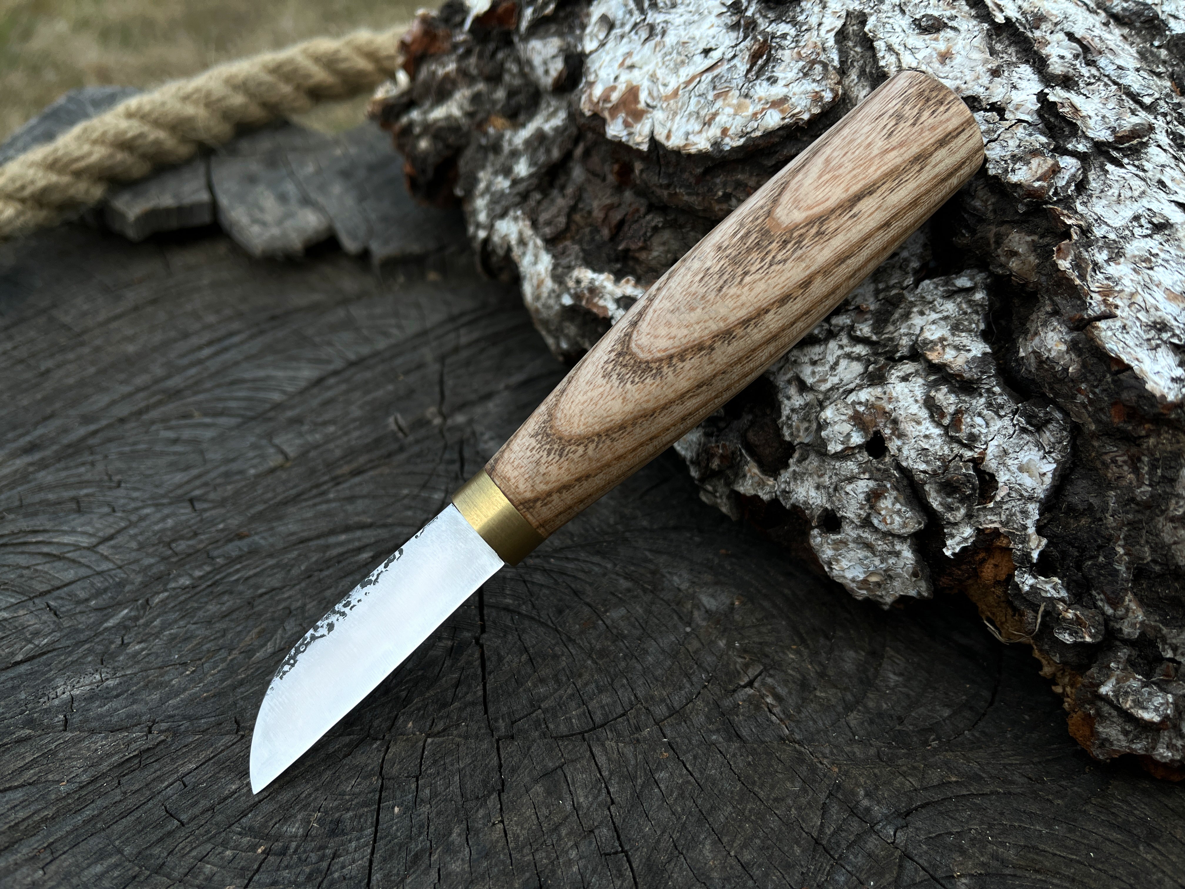 Hand-Forged Chip Carving Knife, 5.5 cm (2.2 inches) - Forged Steel Tools