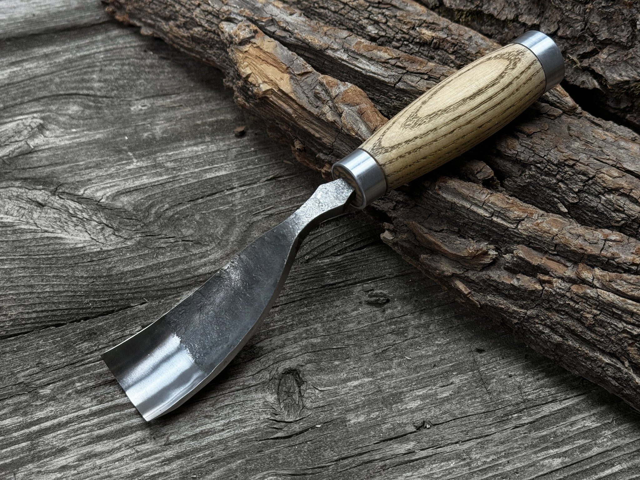 Curved Bowl Gouge, 10 - 45 mm (0.4 - 1.8 inches) - Sharky Forged Steel ...