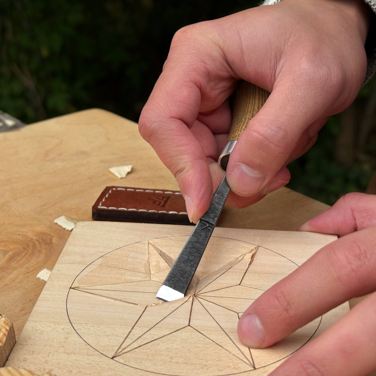 Detail Carving Chisel with Palm Handle, 10 mm (0.39 inches) - 4