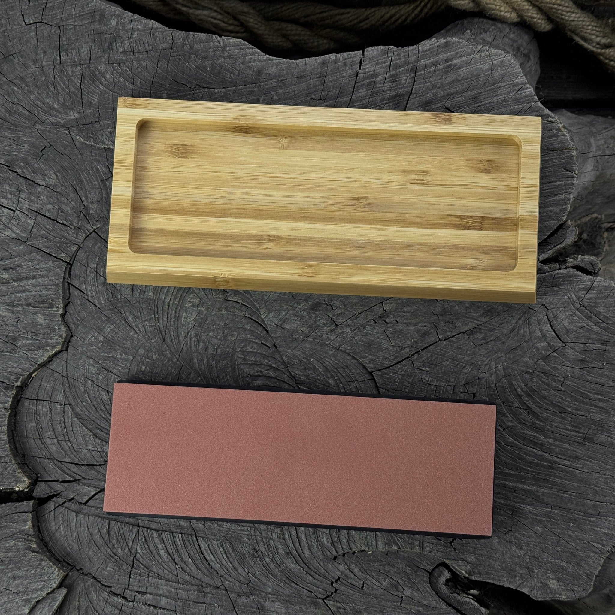 Double - Sided Sharpening Stone with Optional Wooden Stand – Grit 3000 / 8000 - 3