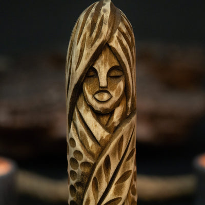 Eir Wooden Figurine – 14 cm (5.7 inch) Hand-Carved Norse Goddess of Healing - 10