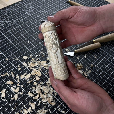 Hand - Carved Thor Figurine – 14 cm (5.7 inches) Wooden Scandinavian God Statue - 8