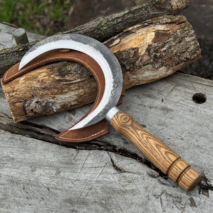 Hand - Forged Athame Ritual Witch Sickle, ⌀16.5 cm (6.5 inches) - 17