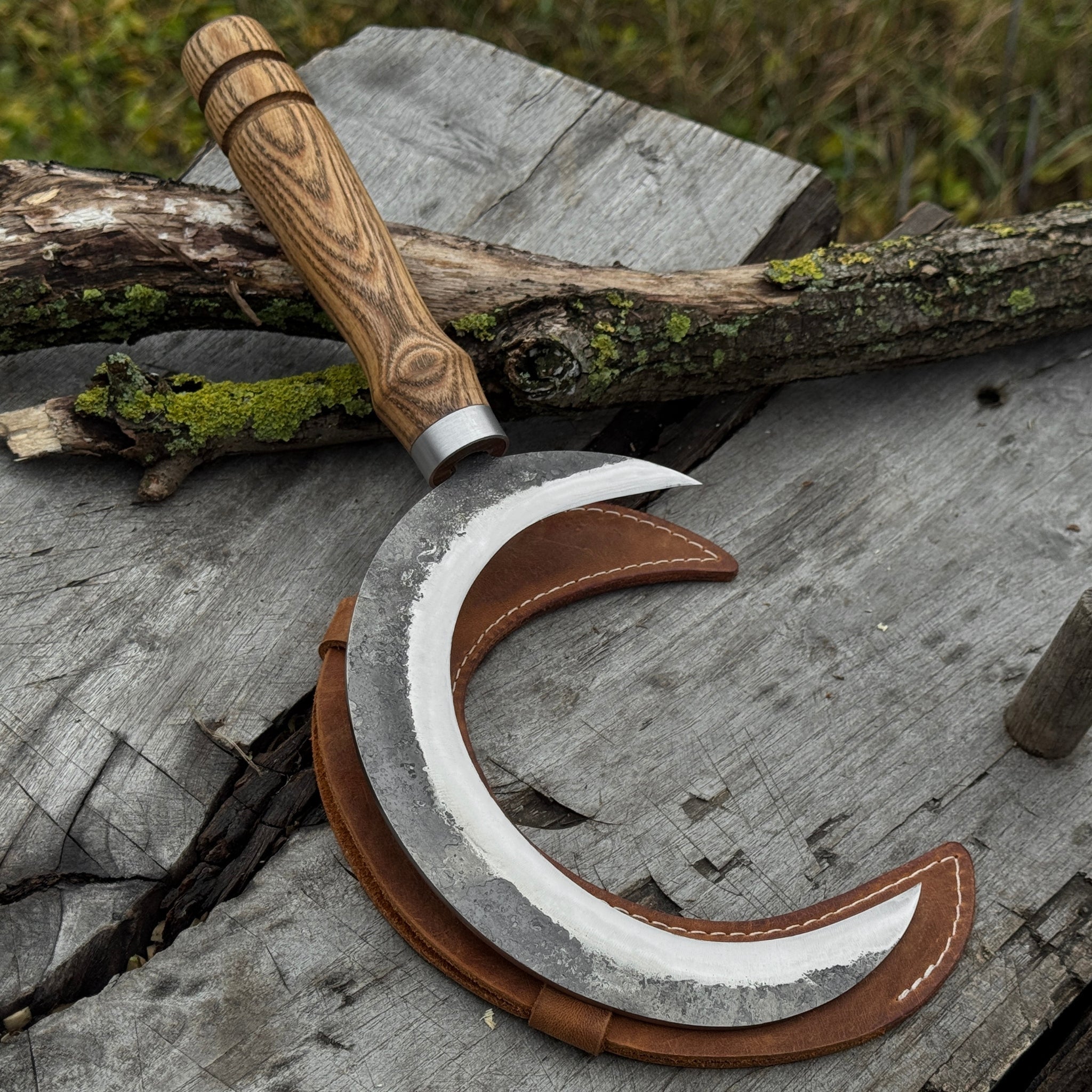 Hand - Forged Athame Ritual Witch Sickle, ⌀16.5 cm (6.5 inches) - 11