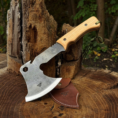 Hand-Forged Bushcraft Axe, 565 g / 1.24 lb - 1