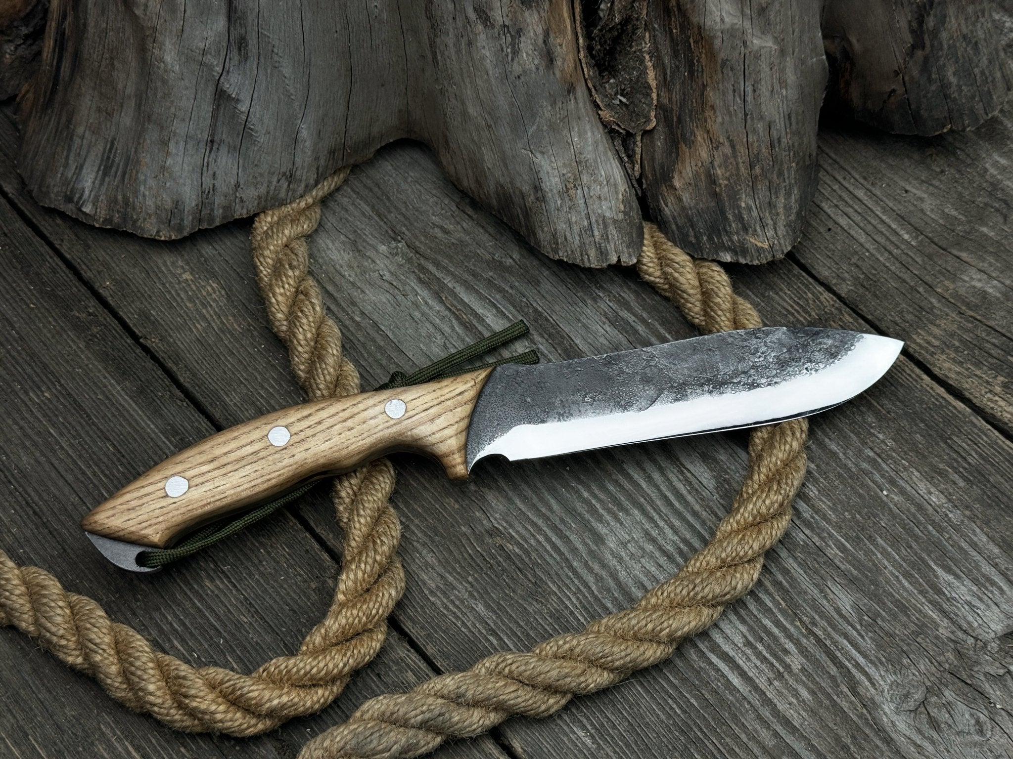 Hand - Forged Bushcraft Knife, 15.5 cm (6.1 inches) - 3