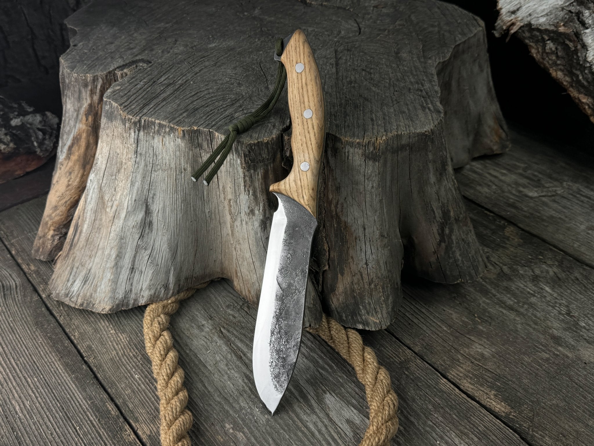 Hand - Forged Bushcraft Knife, 15.5 cm (6.1 inches) - 5