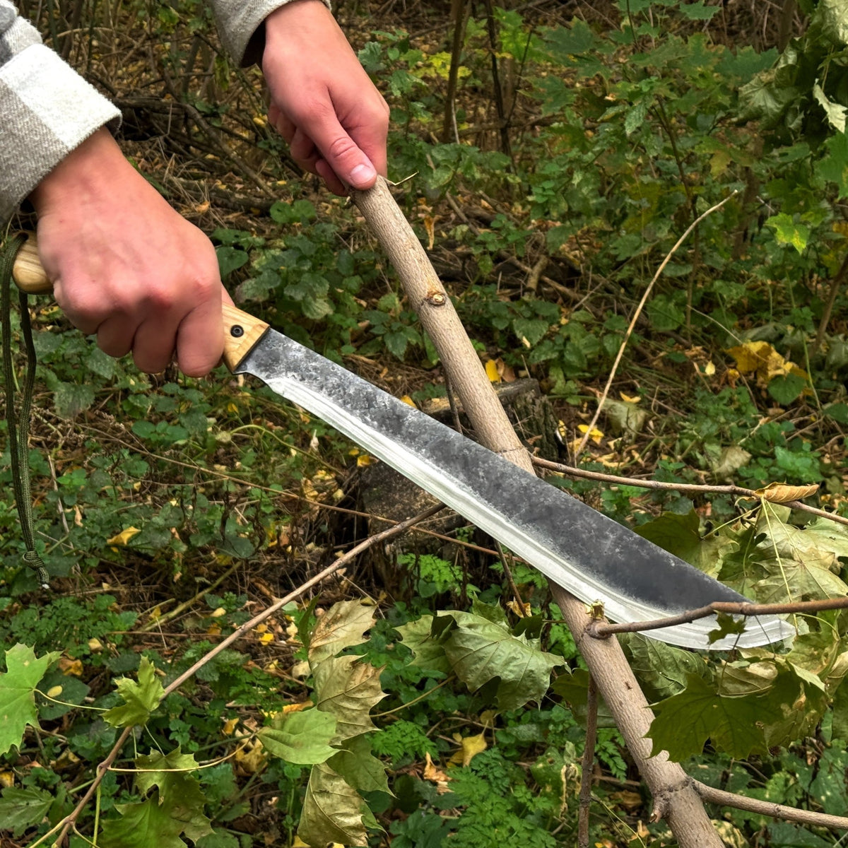 Hand Forged Bushcraft Machete with Leather Sheath, 33 cm / 12.99 in - 5