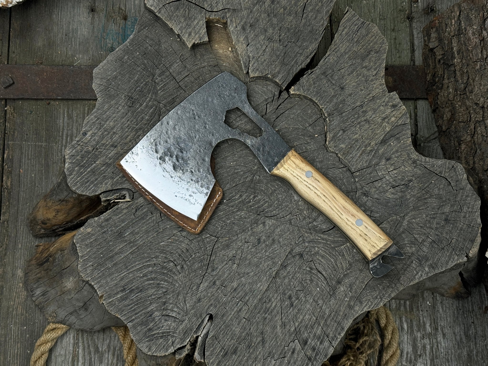 Hand - Forged Camping (Chopping) Axe, 0.6 kg (1.32 Ibs) - 5