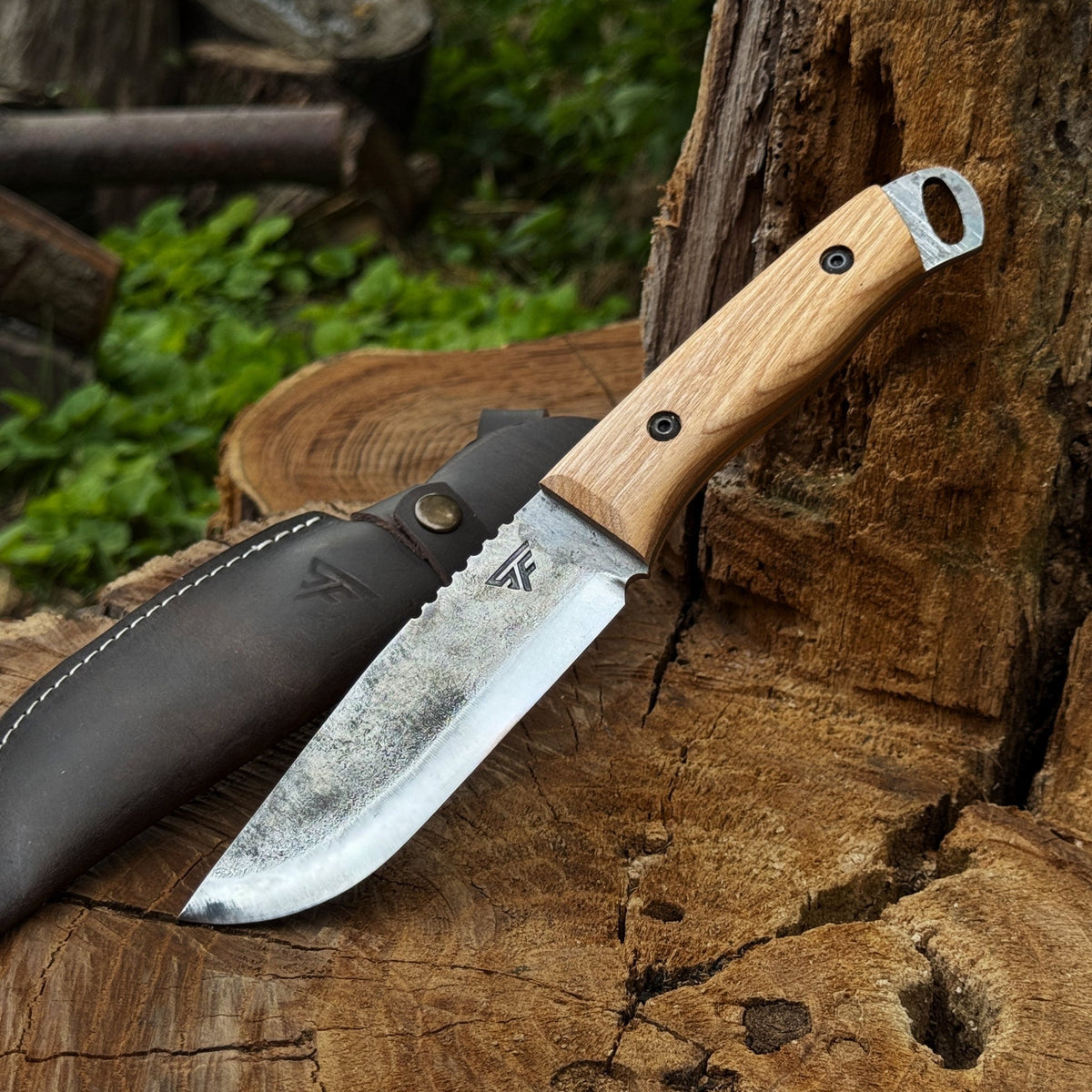 Hand-Forged Camping Knife, 12.5 cm (4.9 inches) - 1