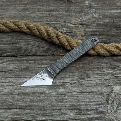 Hand - Forged Kiridashi Knife, 14 cm (5.51 inches) with Leather Sheath - 7