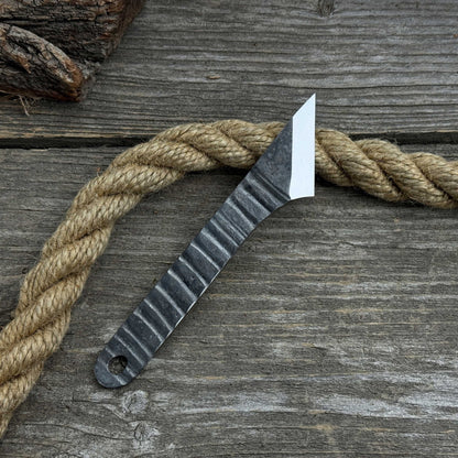 Hand - Forged Kiridashi Knife, 14 cm (5.51 inches) with Leather Sheath - 5