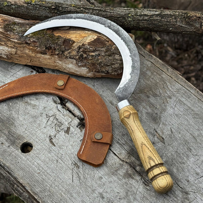 Hand - Forged Large Sickle, ⌀19 cm (7.5 inches) - 1