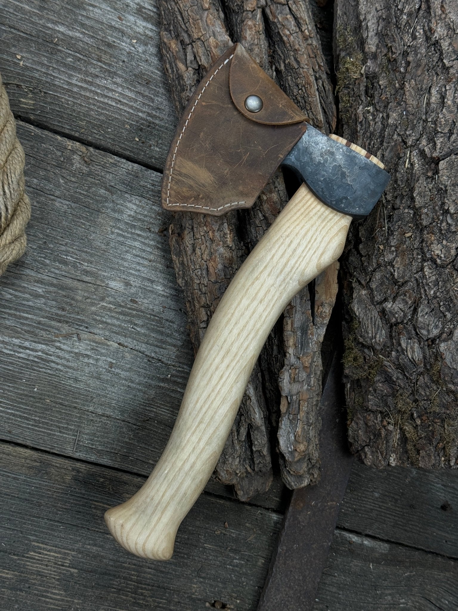 Hand - Forged Small Carving Axe, 0.66 kg (1.46 lb) - 2