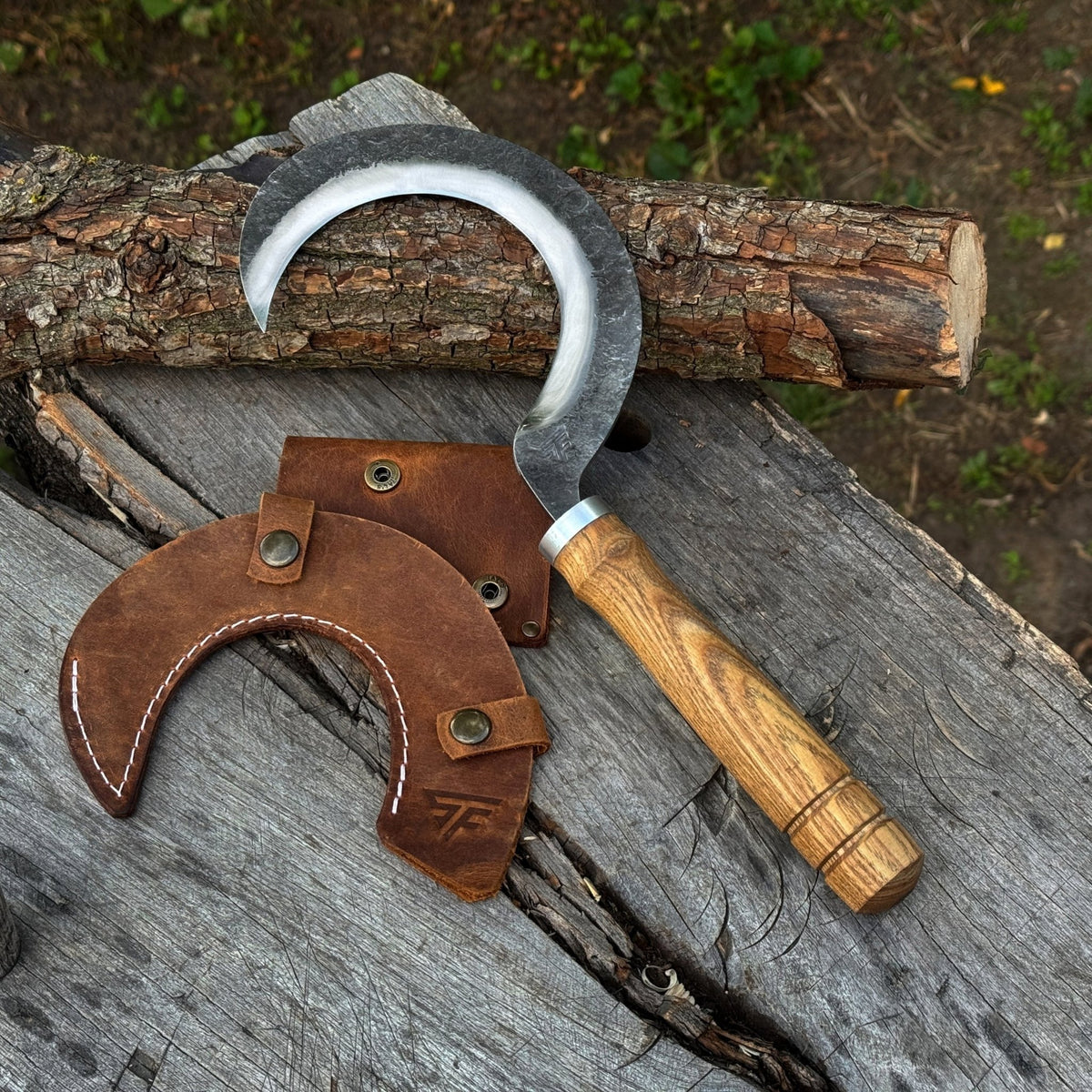 Hand-Forged Small Sickle – 9 cm (3.54 inches) Blade with Leather Belt Attachment - 1