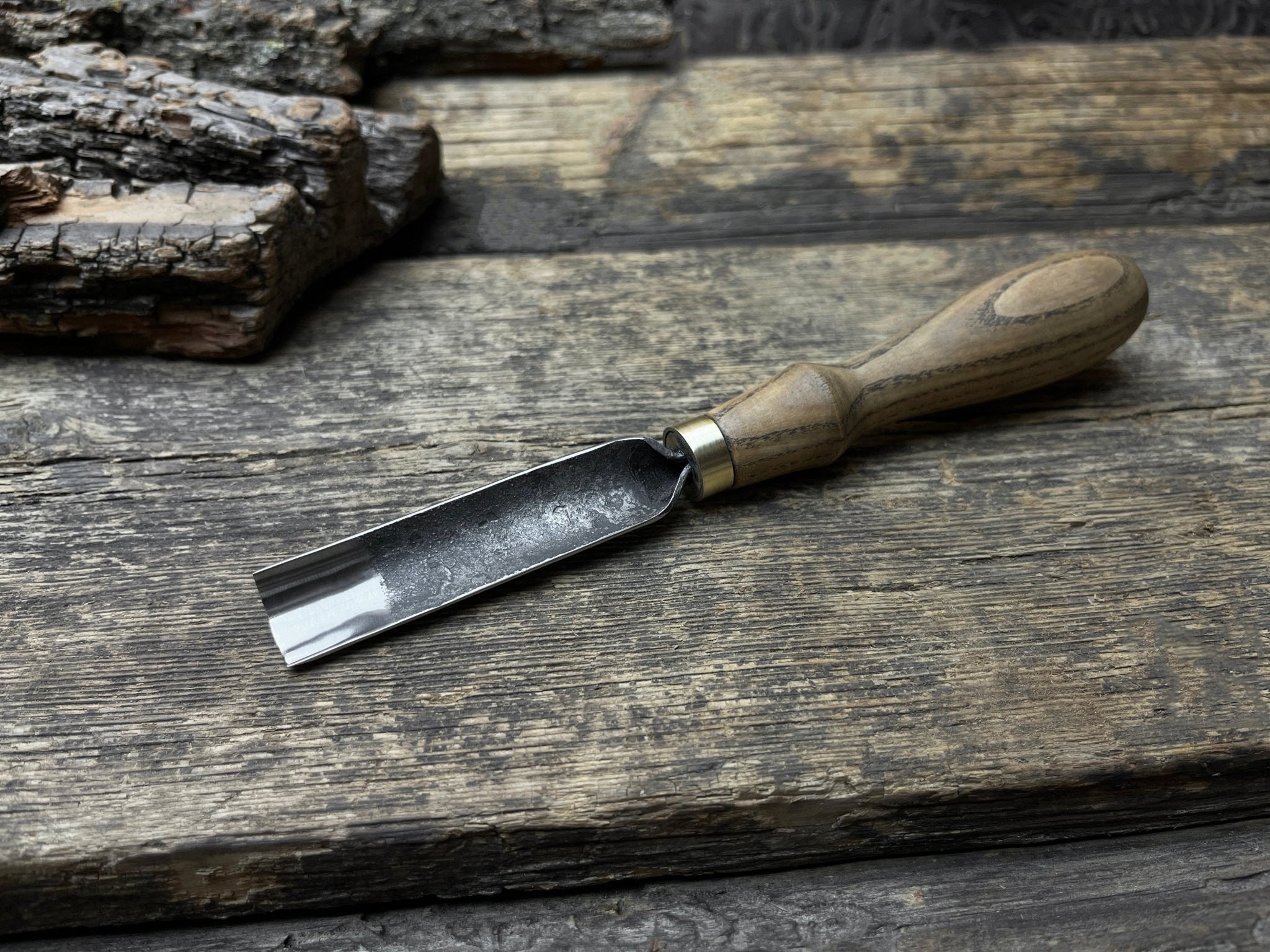 Hand - Forged Straight Gouge, 16 mm (0.63 inches) - 10