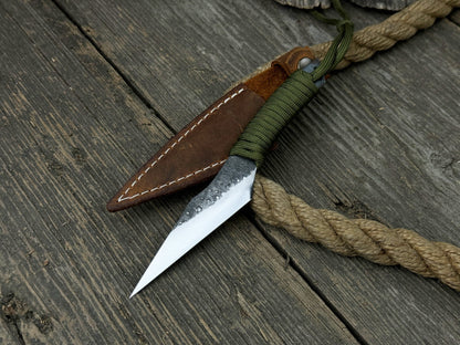 Hand - Forged Throwing Knife, 17 cm (6.6 inches) - 1