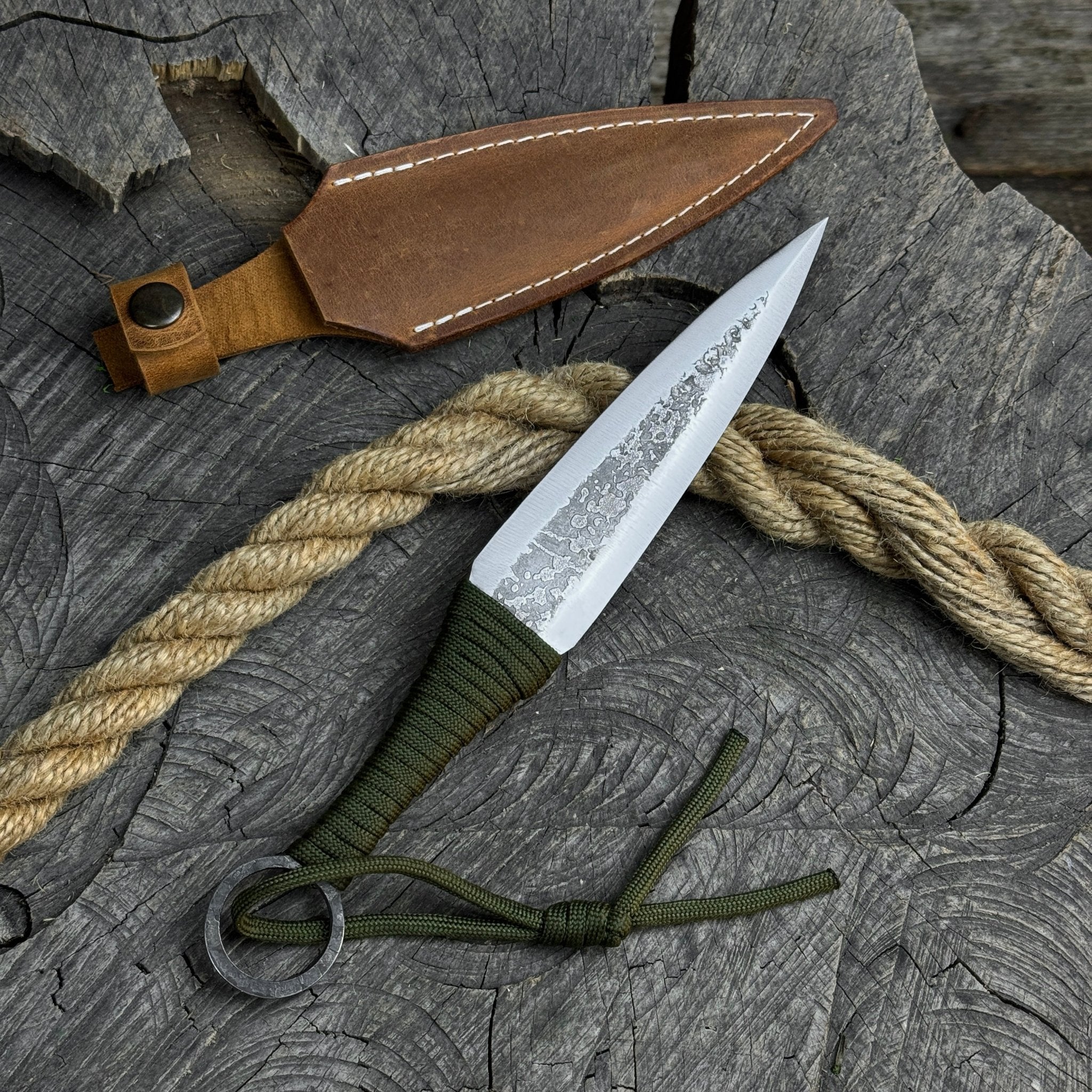 Hand - Forged Throwing Knife, 23 cm (9 inches) - 9