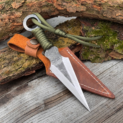 Hand - Forged Throwing Knife with Leather Belt Sheath, 16 cm (6.3 inches) - 1