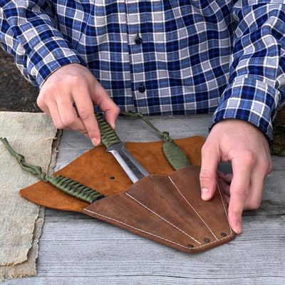 Leather Case for 3 Throwing Knives - 9