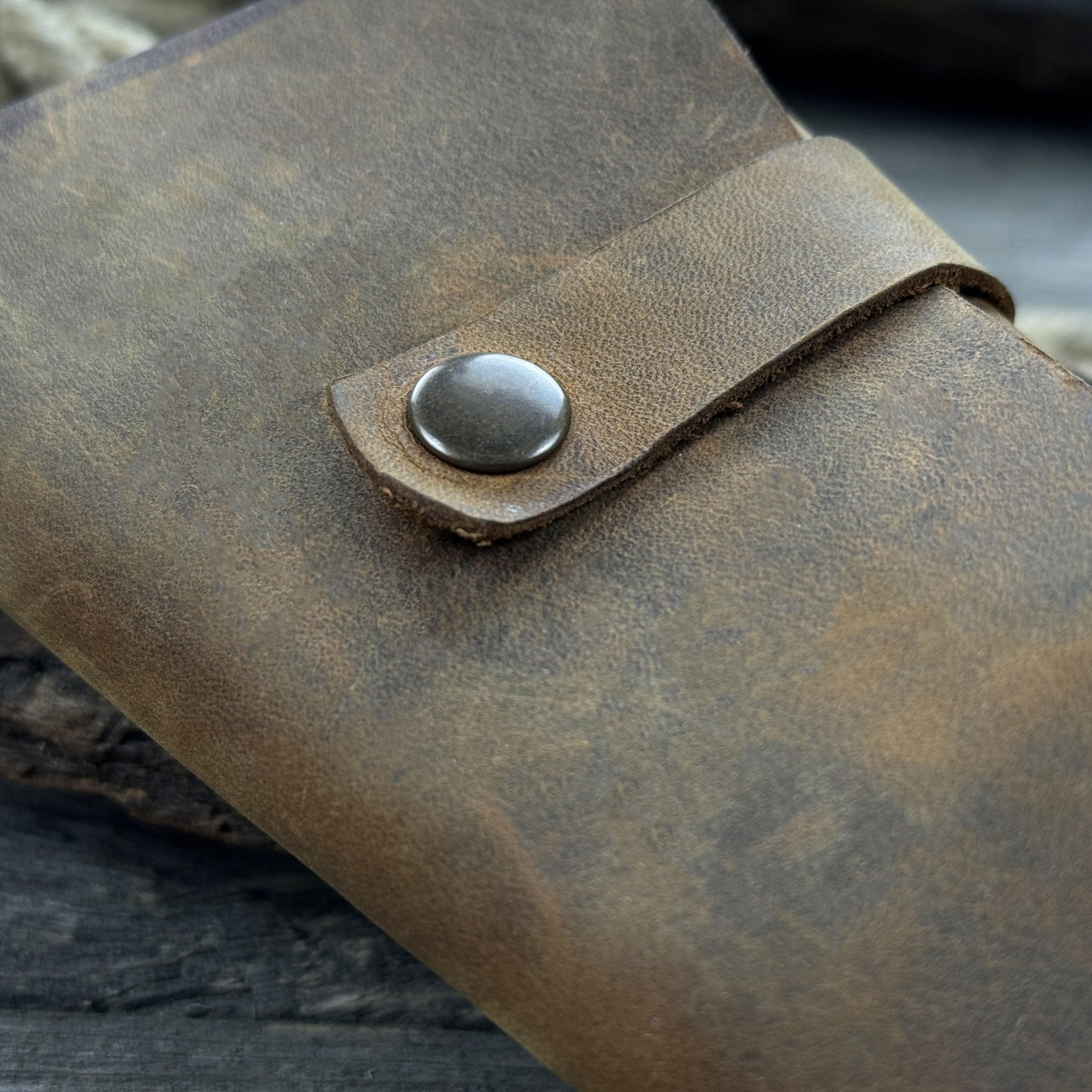 Leather Case for 3 Throwing Knives - 2