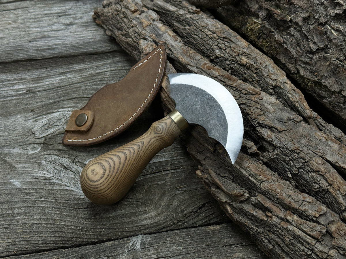 Leather Round Knife, 10 cm (3.9 inches) - Sharky Forged Steel Tools