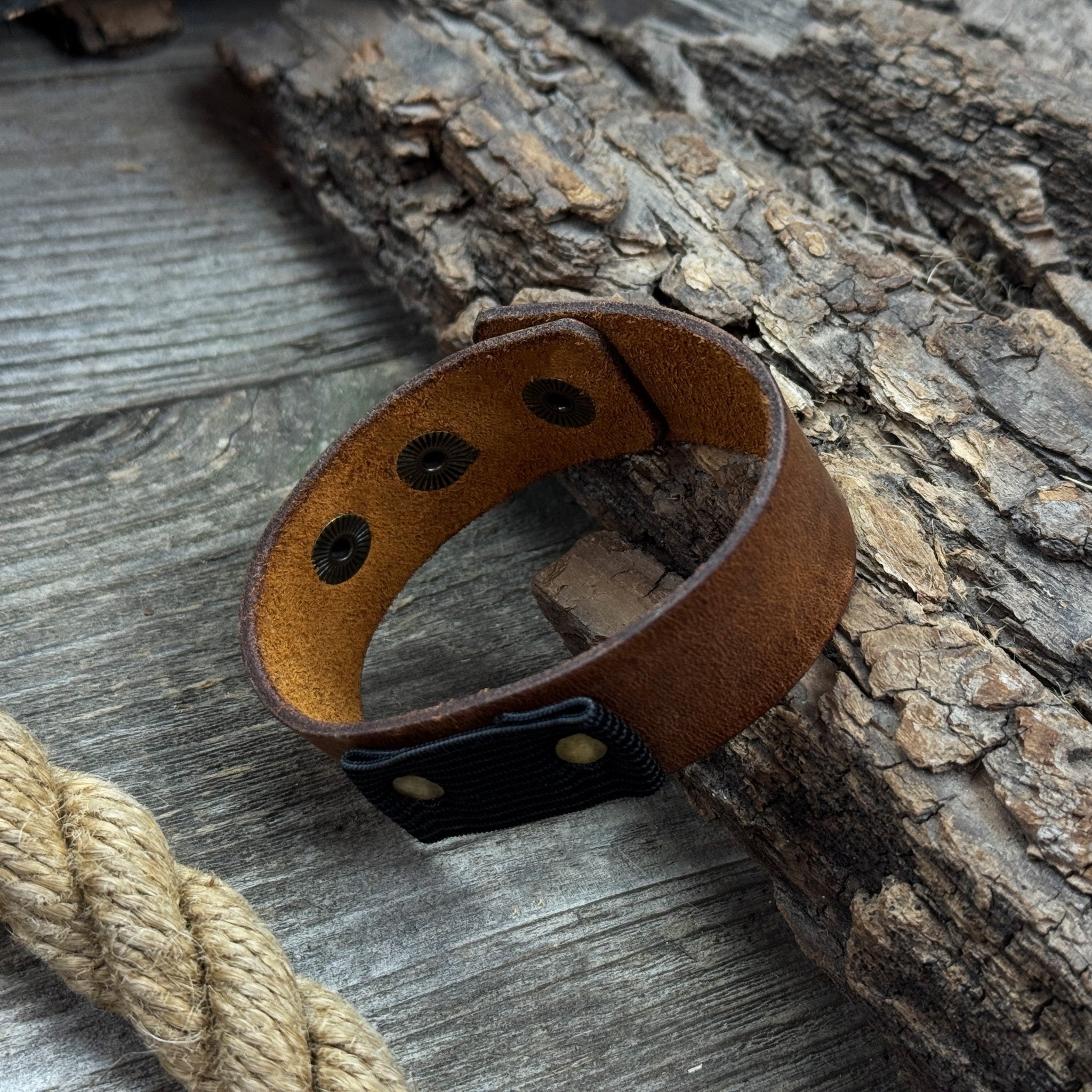 Leather Wrist Pencil Mount – 23.5 cm (9.25 inches) - 6