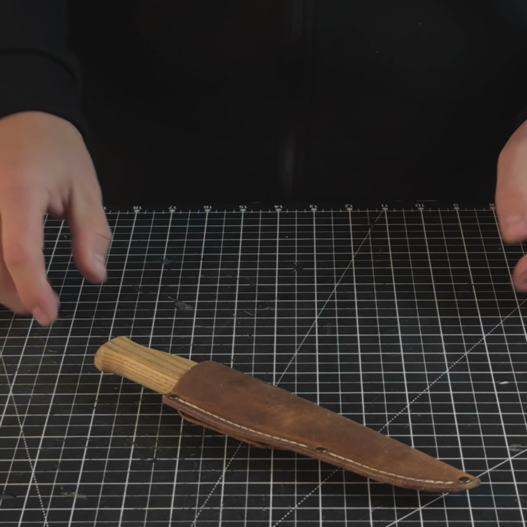 Sloyd Knife with Leather Sheath, 8 cm (3.15 inches)